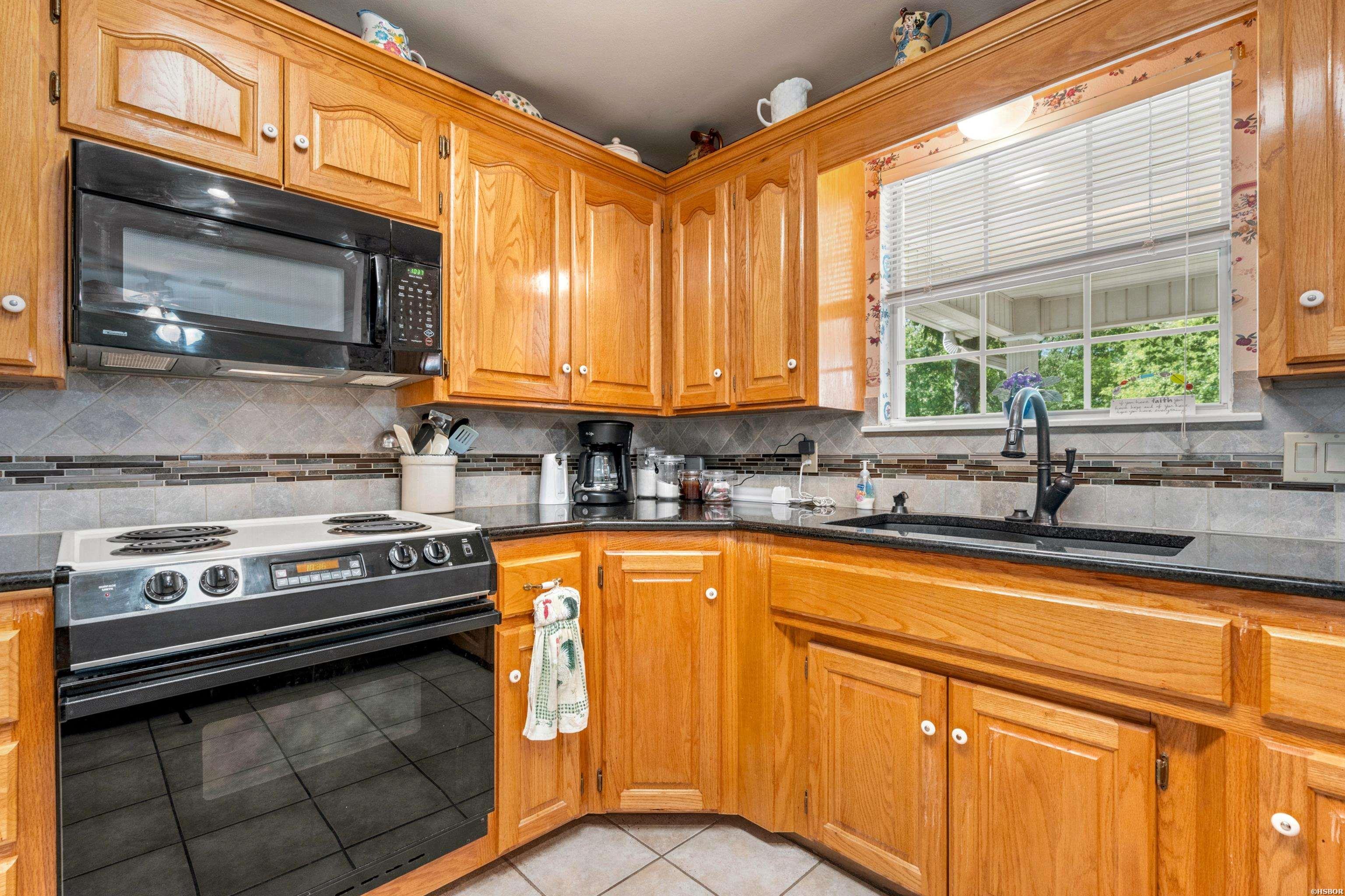 1724 Regency Drive Property Photo 15