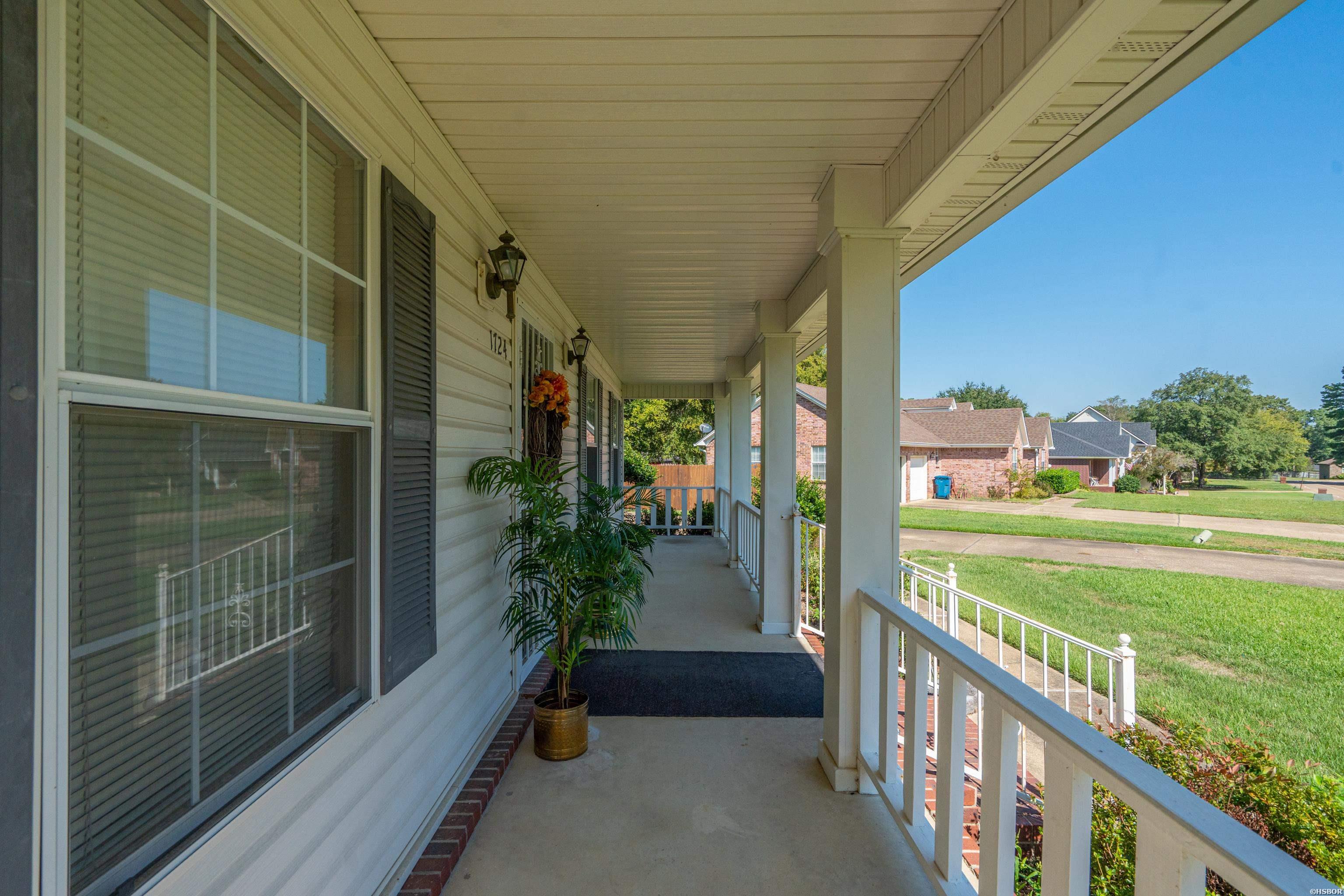 1724 Regency Drive Property Photo 49