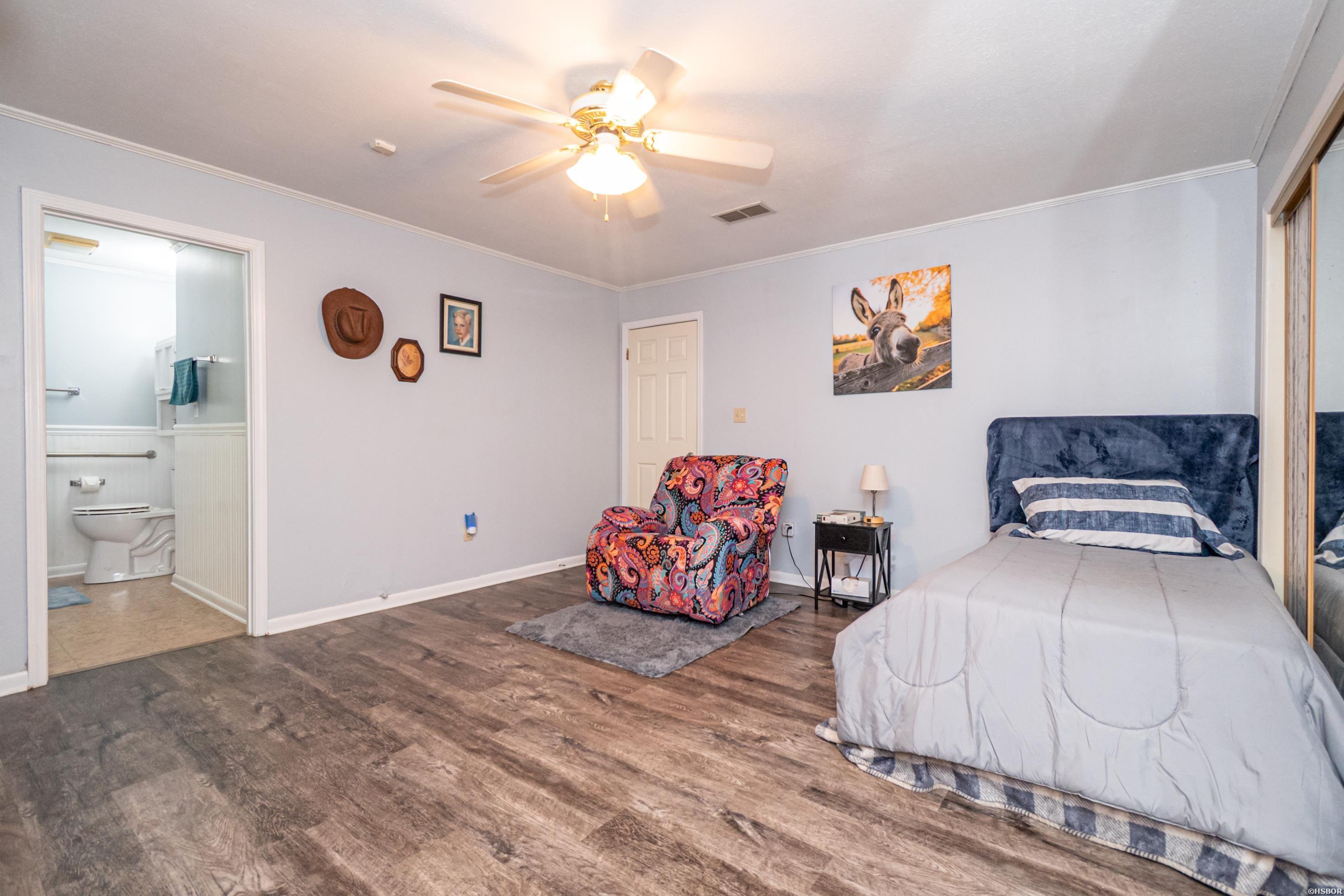 400 E Franklin Avenue Property Photo 19
