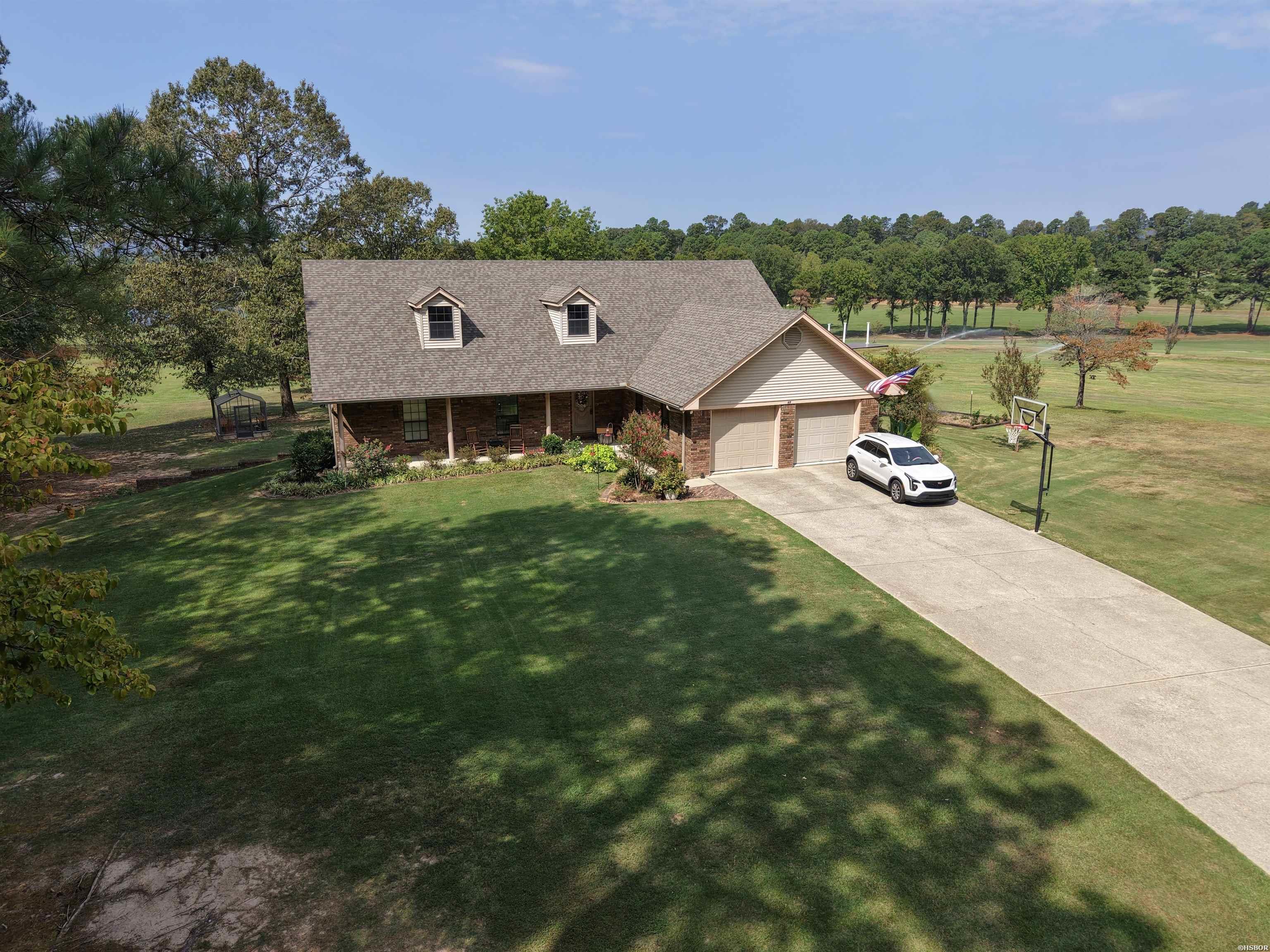 65 Golf Course Road Property Photo 3