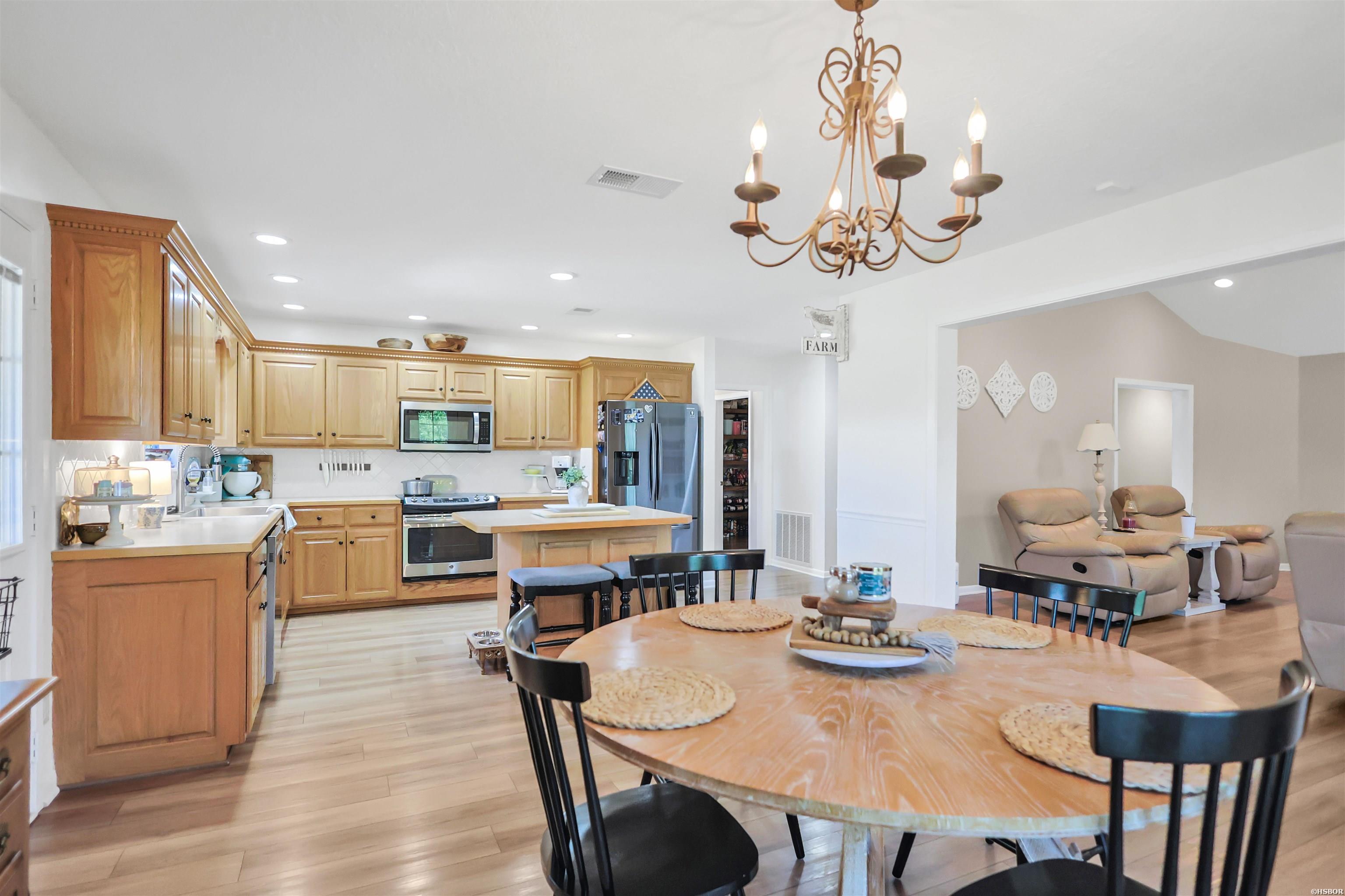 65 Golf Course Road Property Photo 14