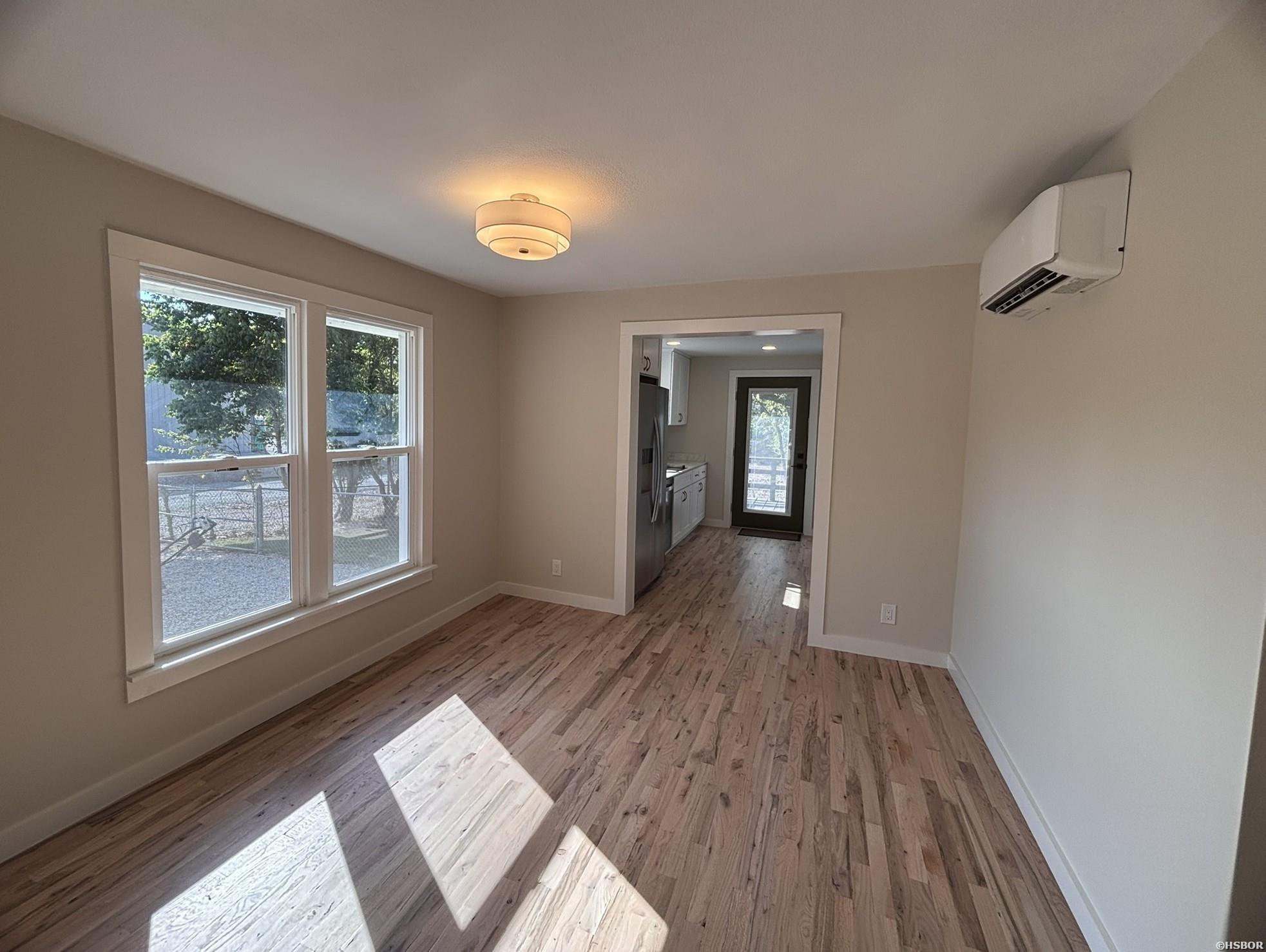 6430 Park Avenue Property Photo 12