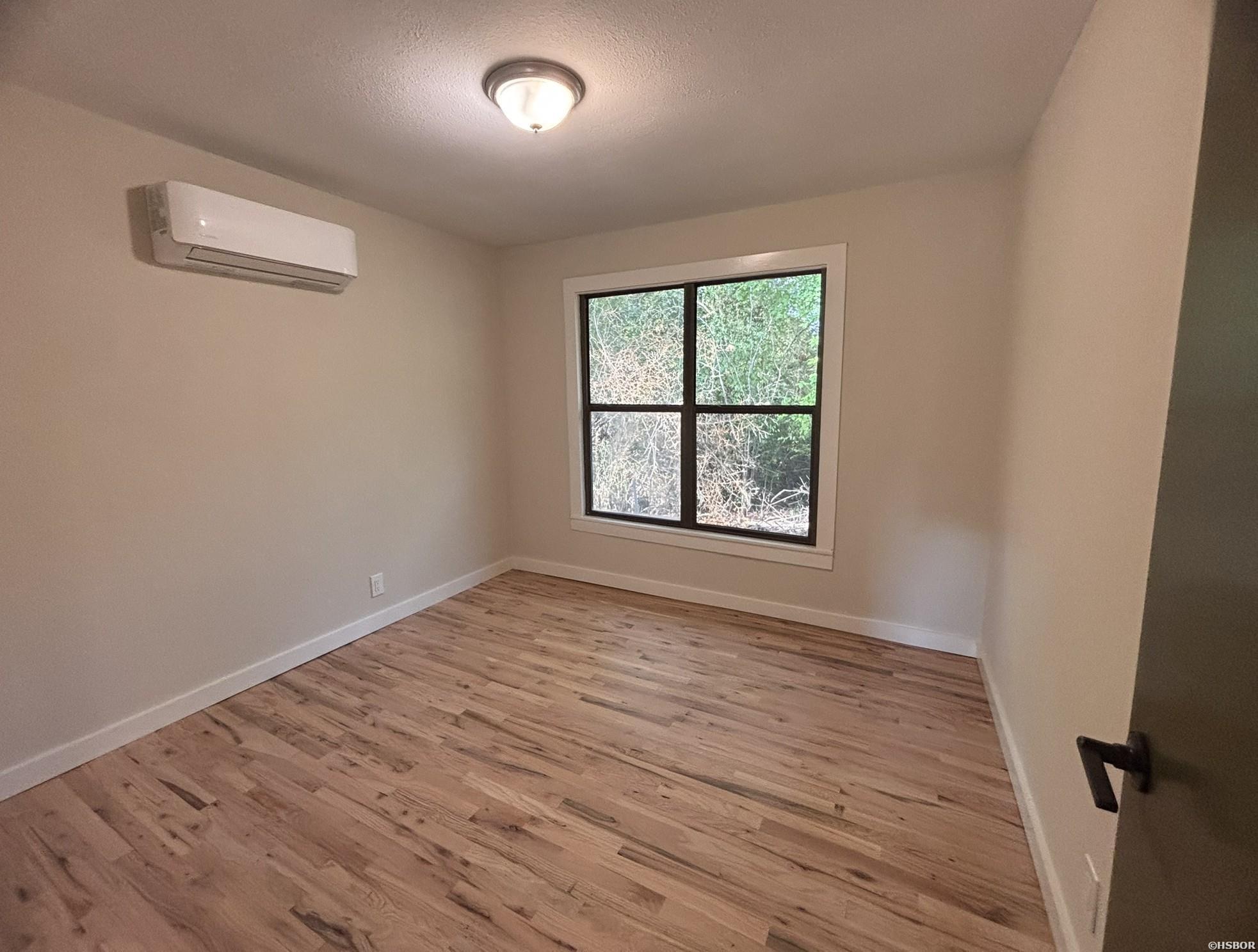 6430 Park Avenue Property Photo 29