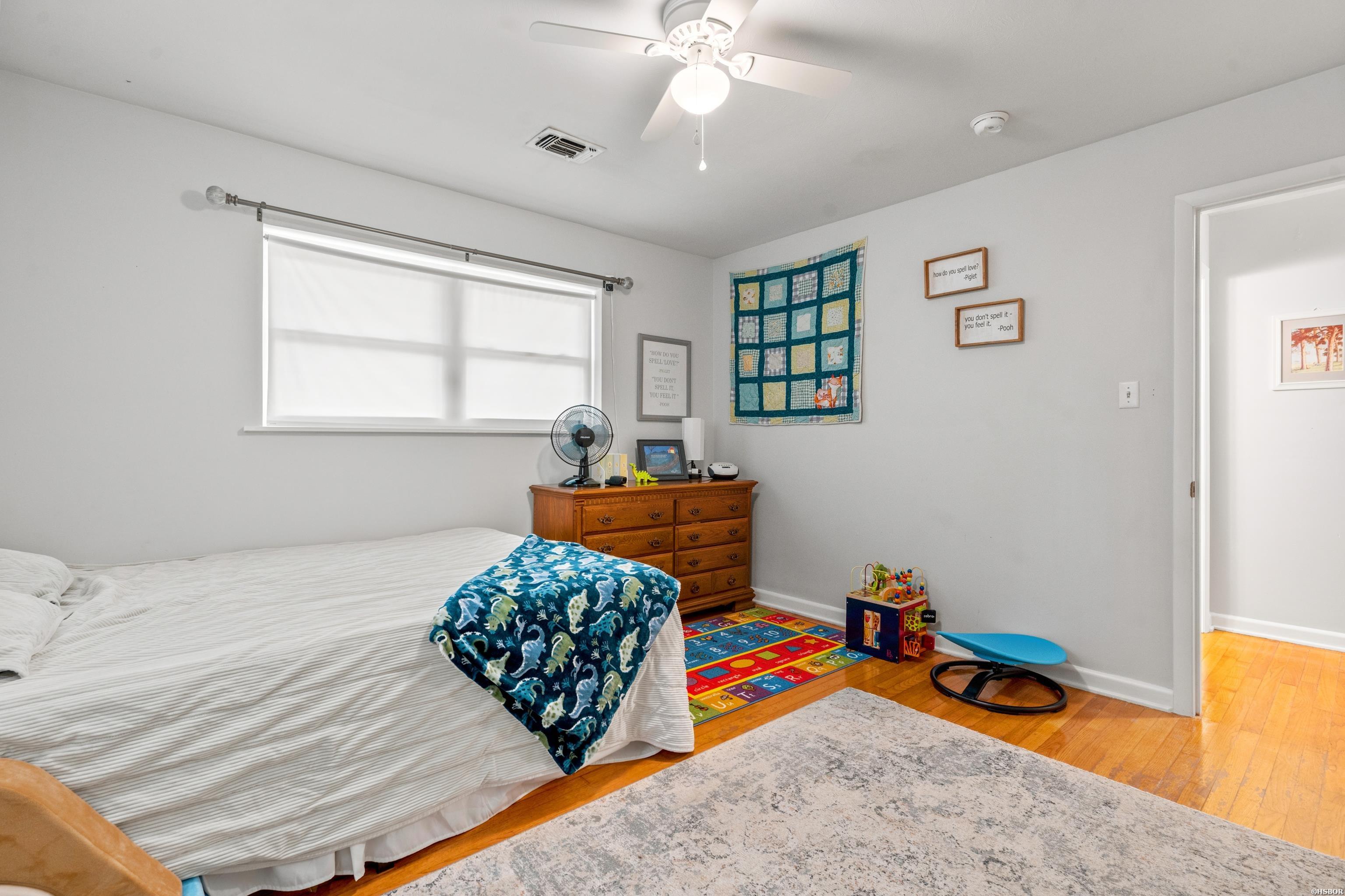 300 Poinsettia Street Property Photo 20