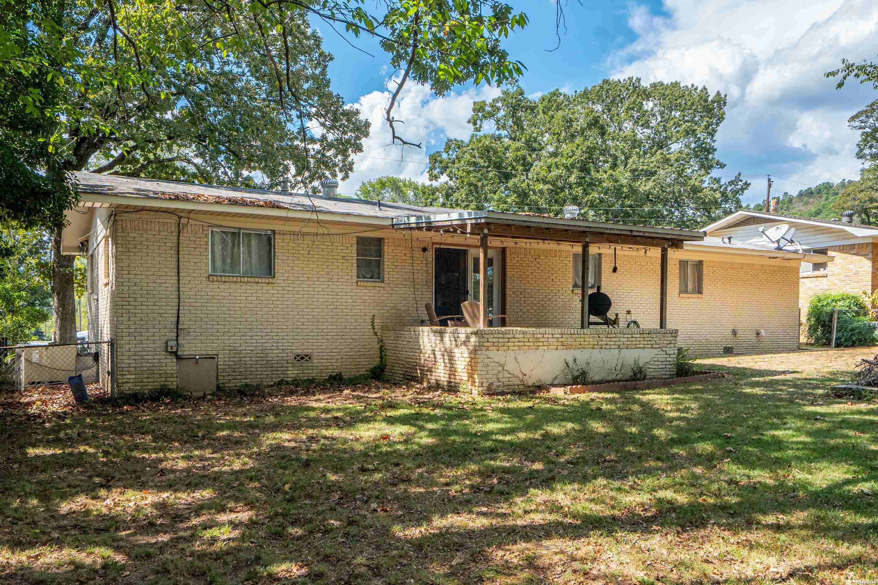 300 Poinsettia Street Property Photo 30