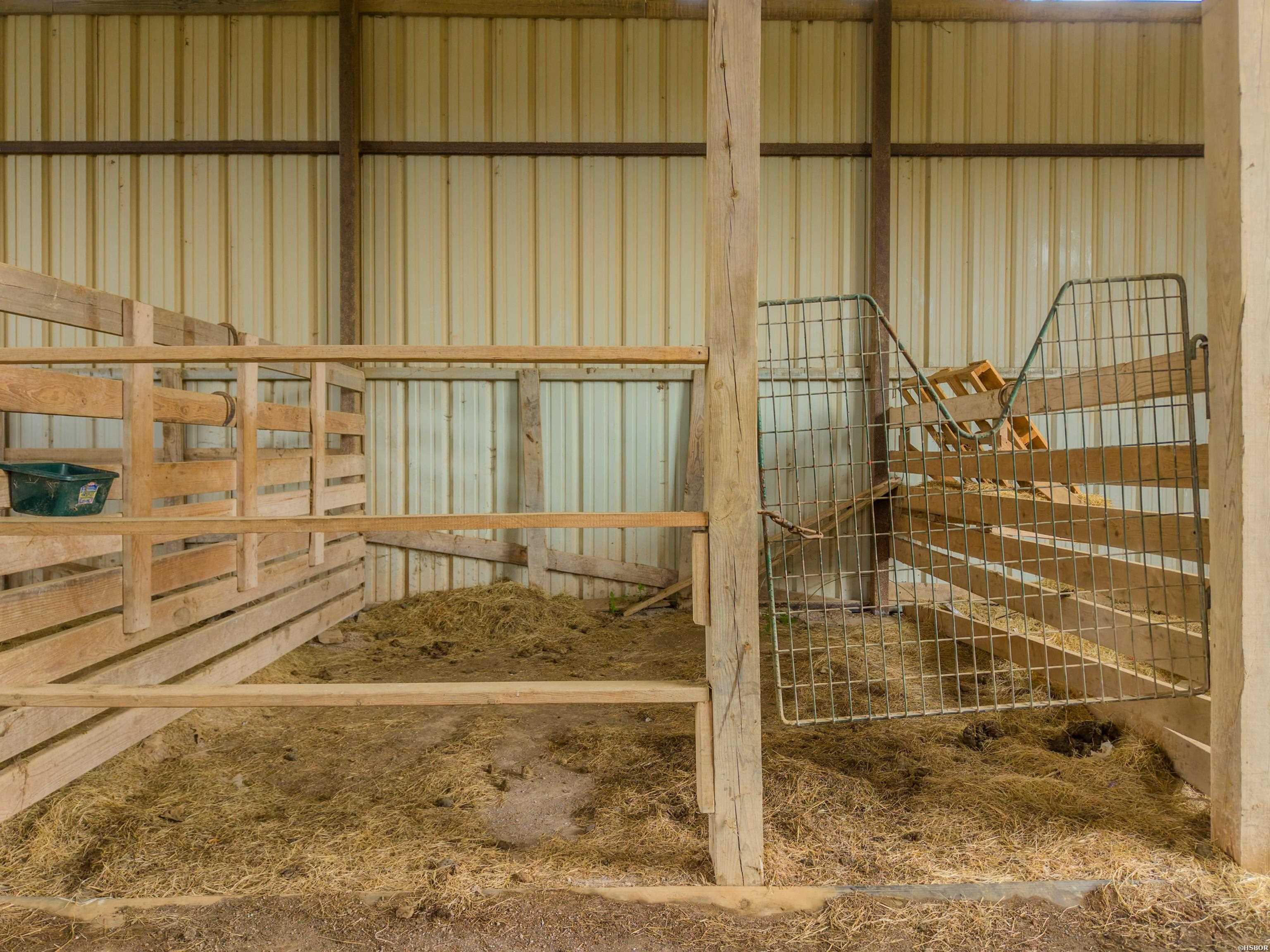 Xx Calico Property Photo 15
