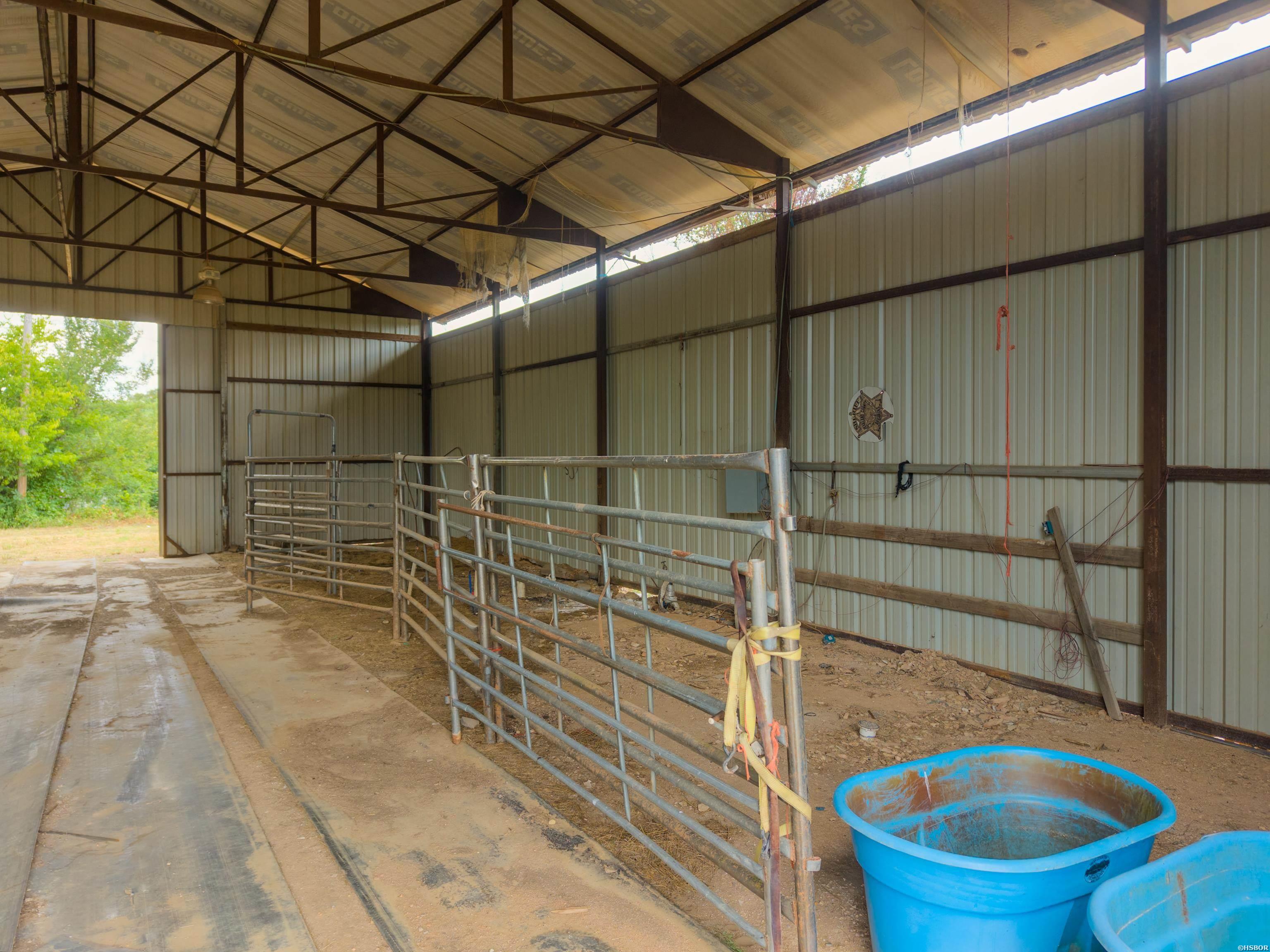 Xx Calico Property Photo 18