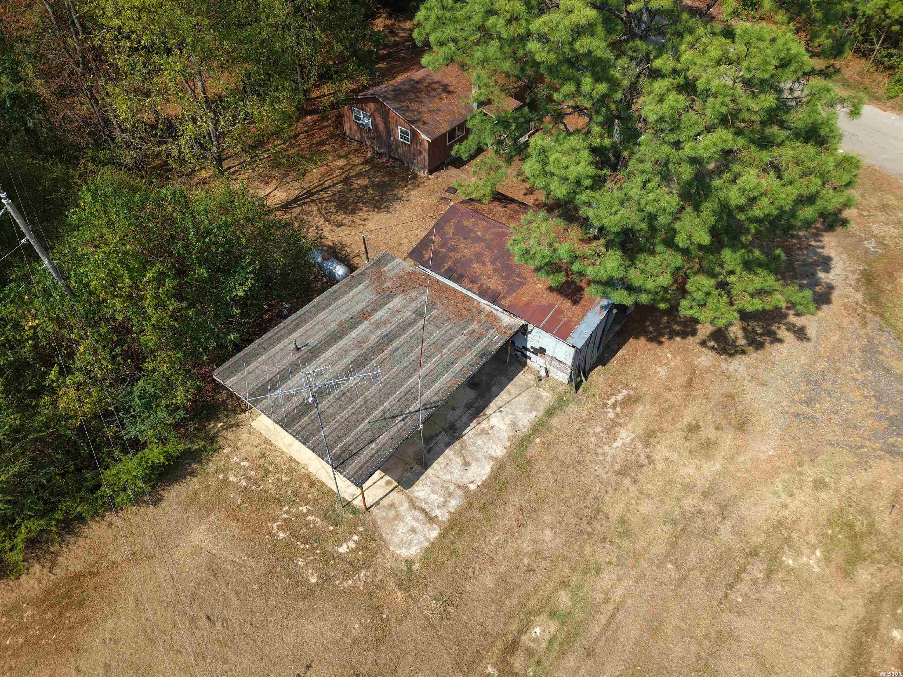 2715 Hwy 70 W Property Photo 3