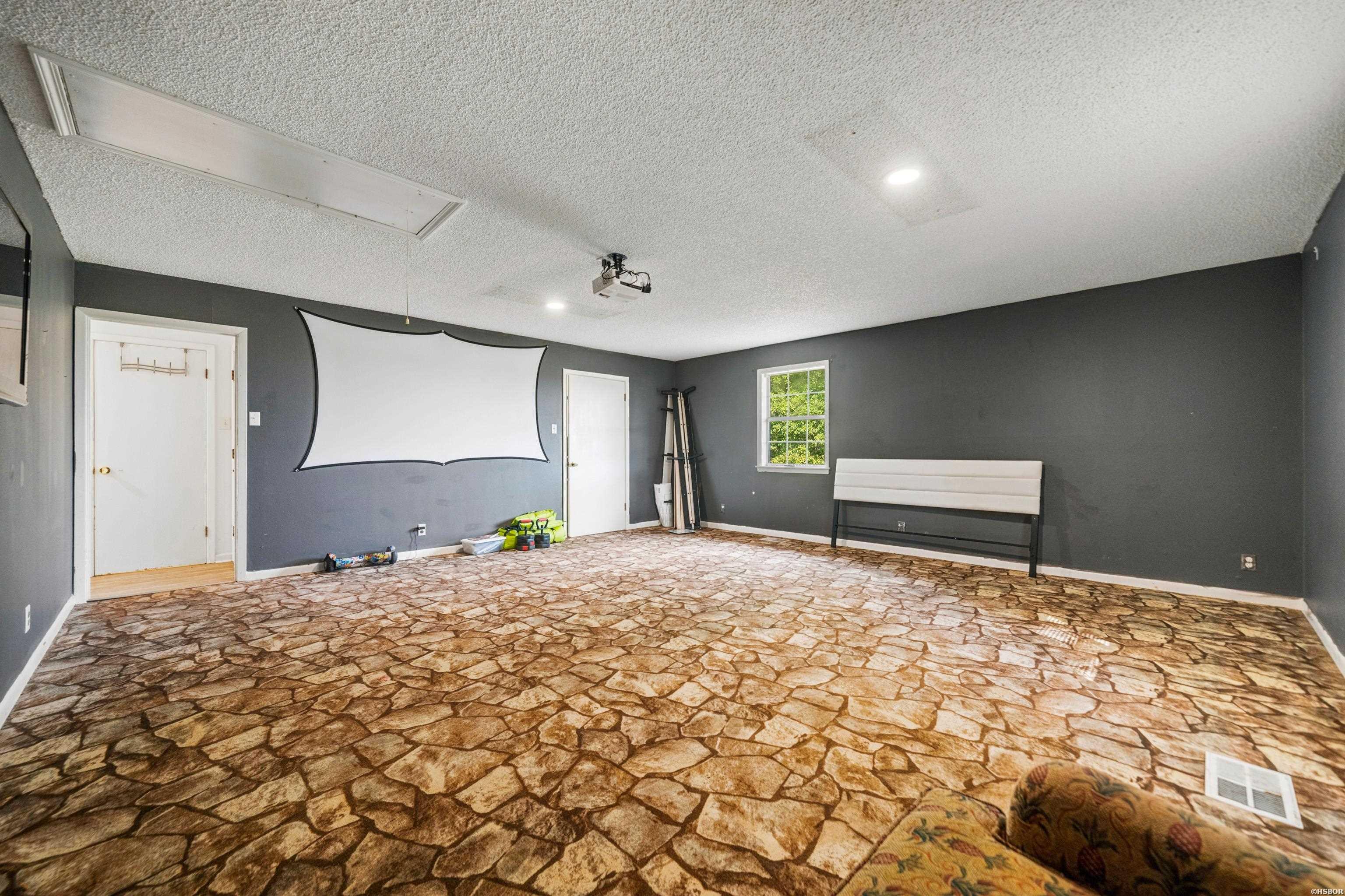 2164 Old Bear Road Property Photo 25