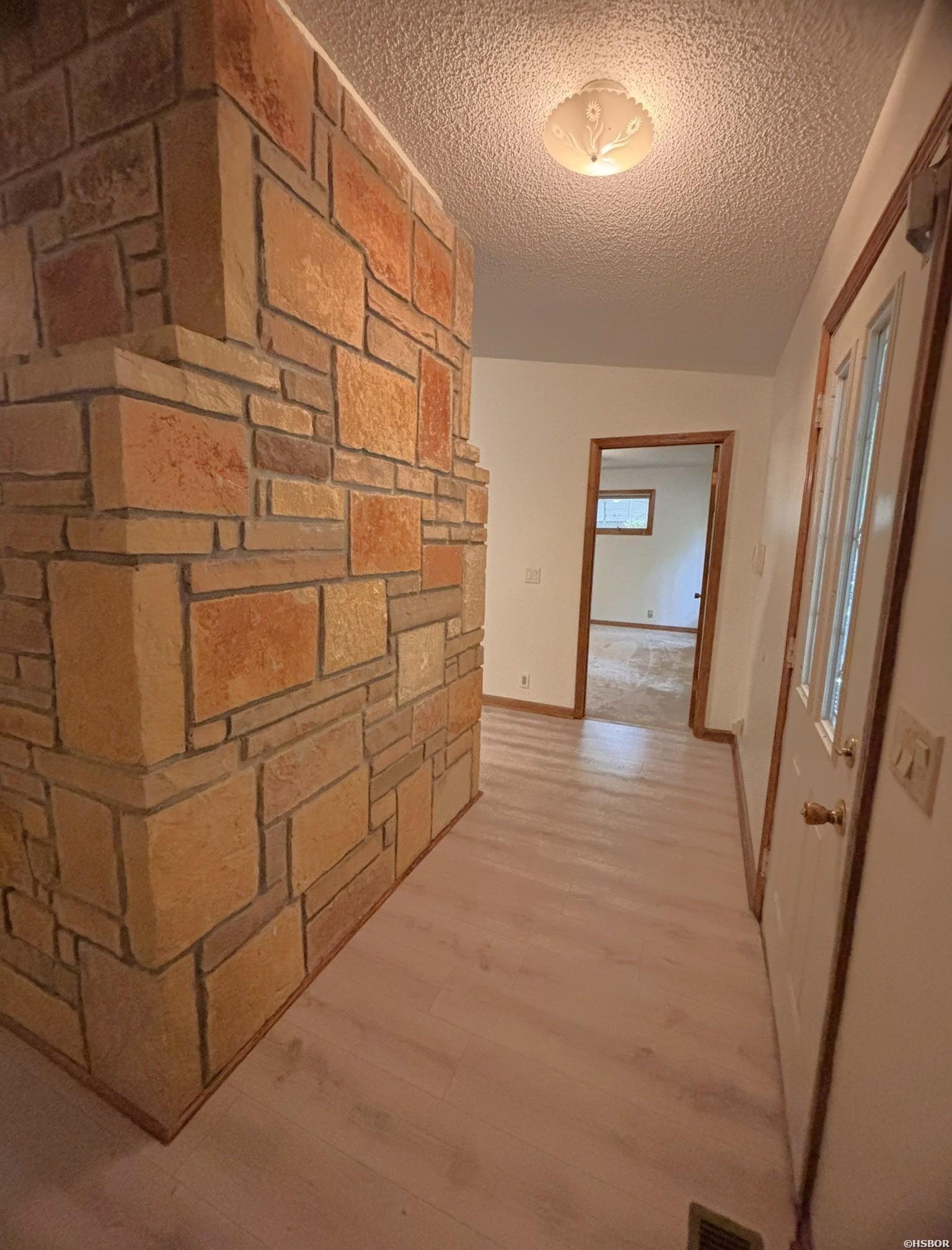 8 Tivisa Lane Property Photo 8