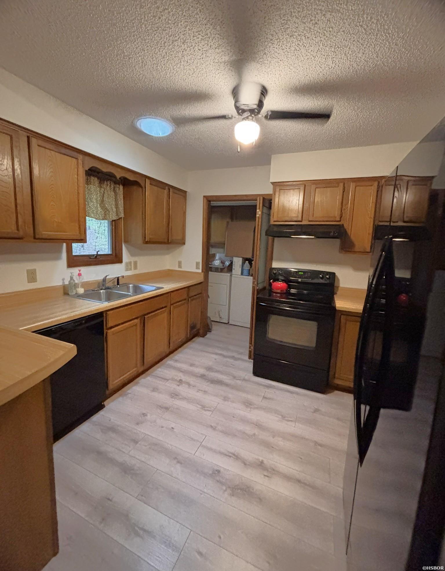 8 Tivisa Lane Property Photo 14