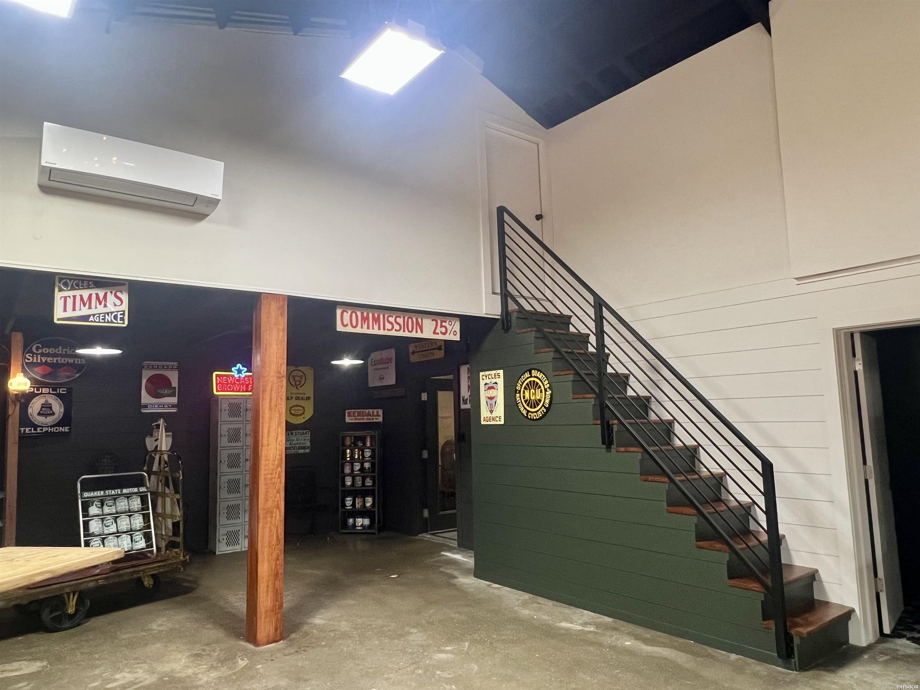 812 Airport Property Photo 27