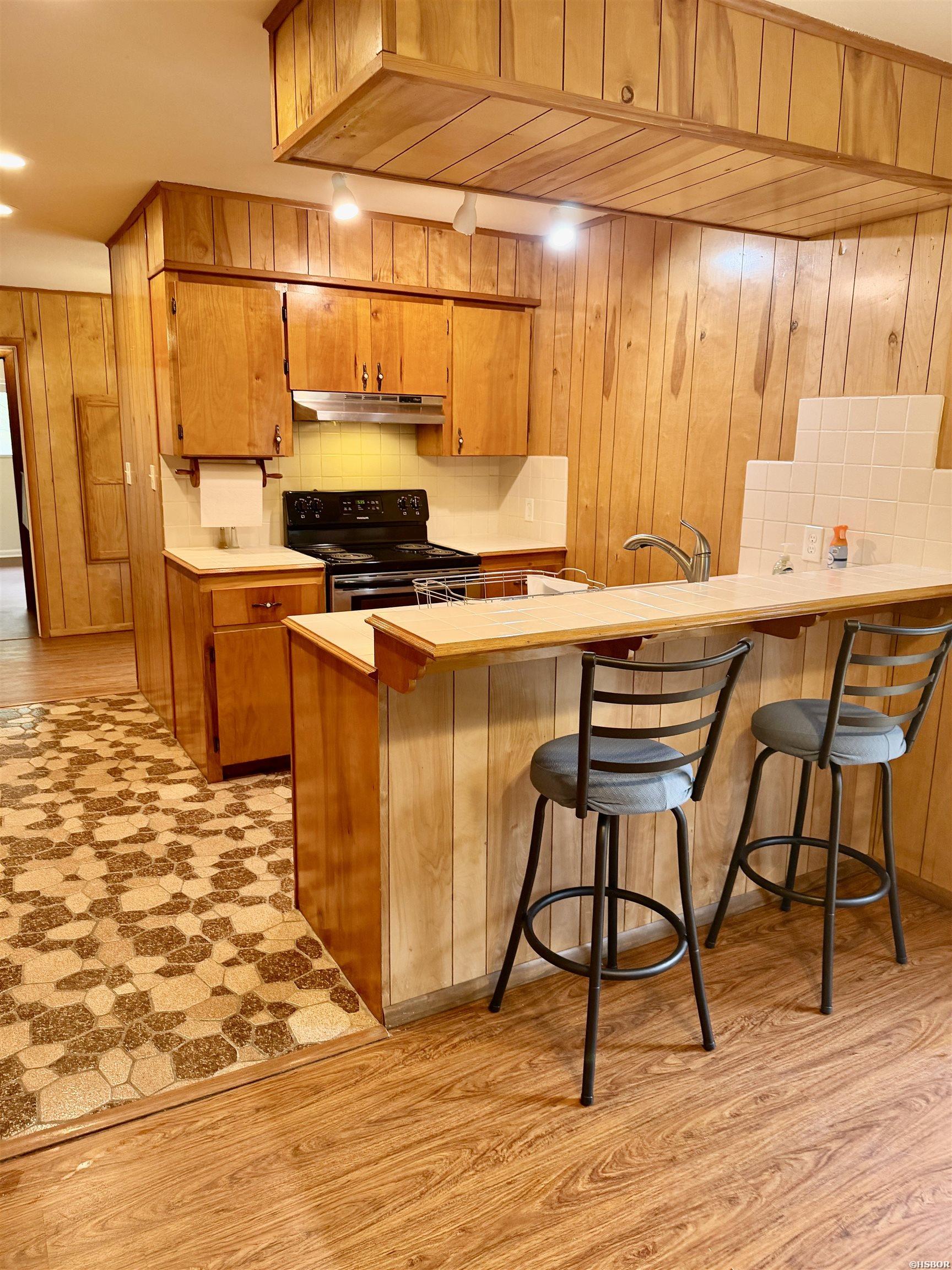 209 Music Mountain Property Photo 11