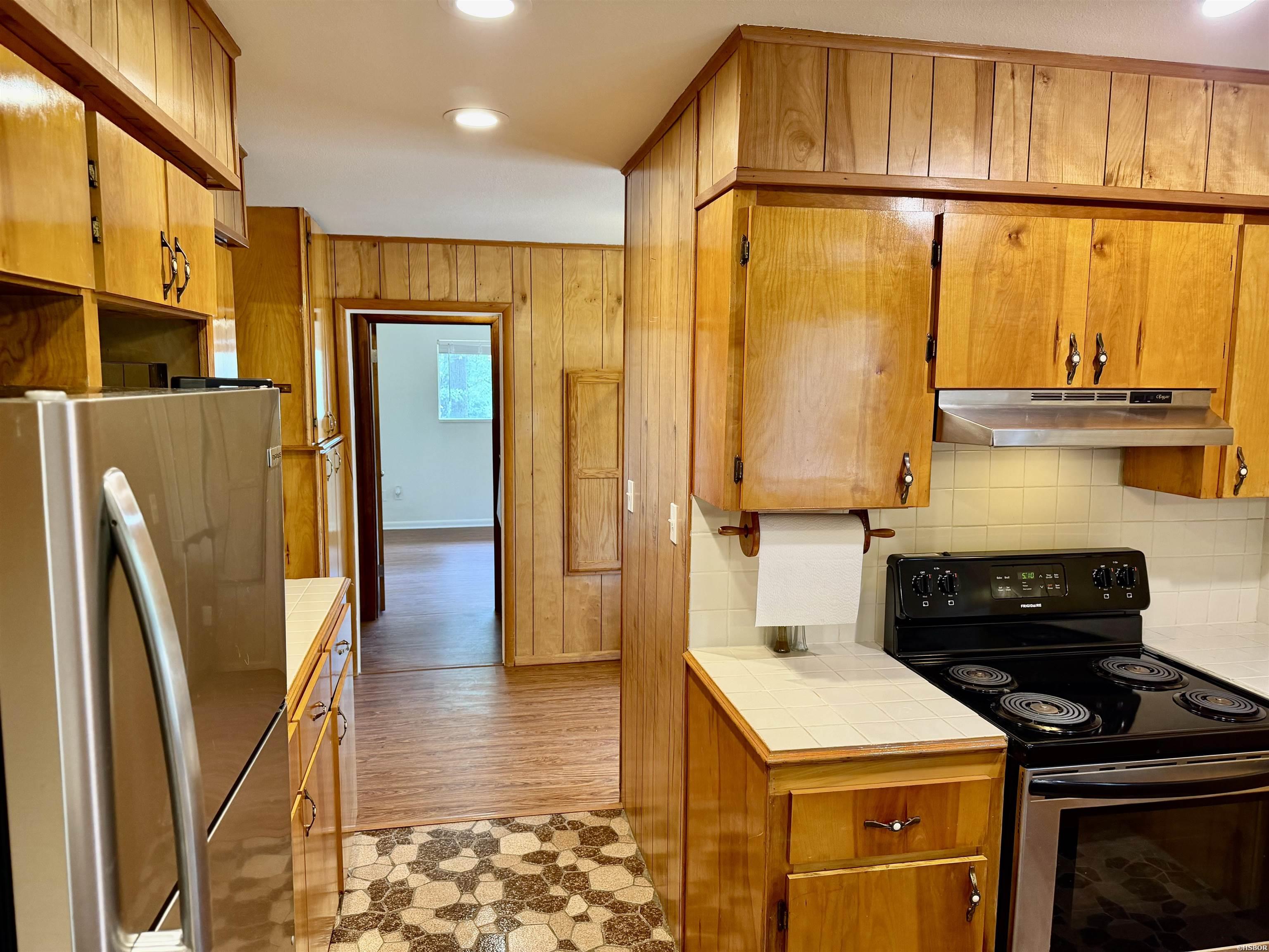 209 Music Mountain Property Photo 13