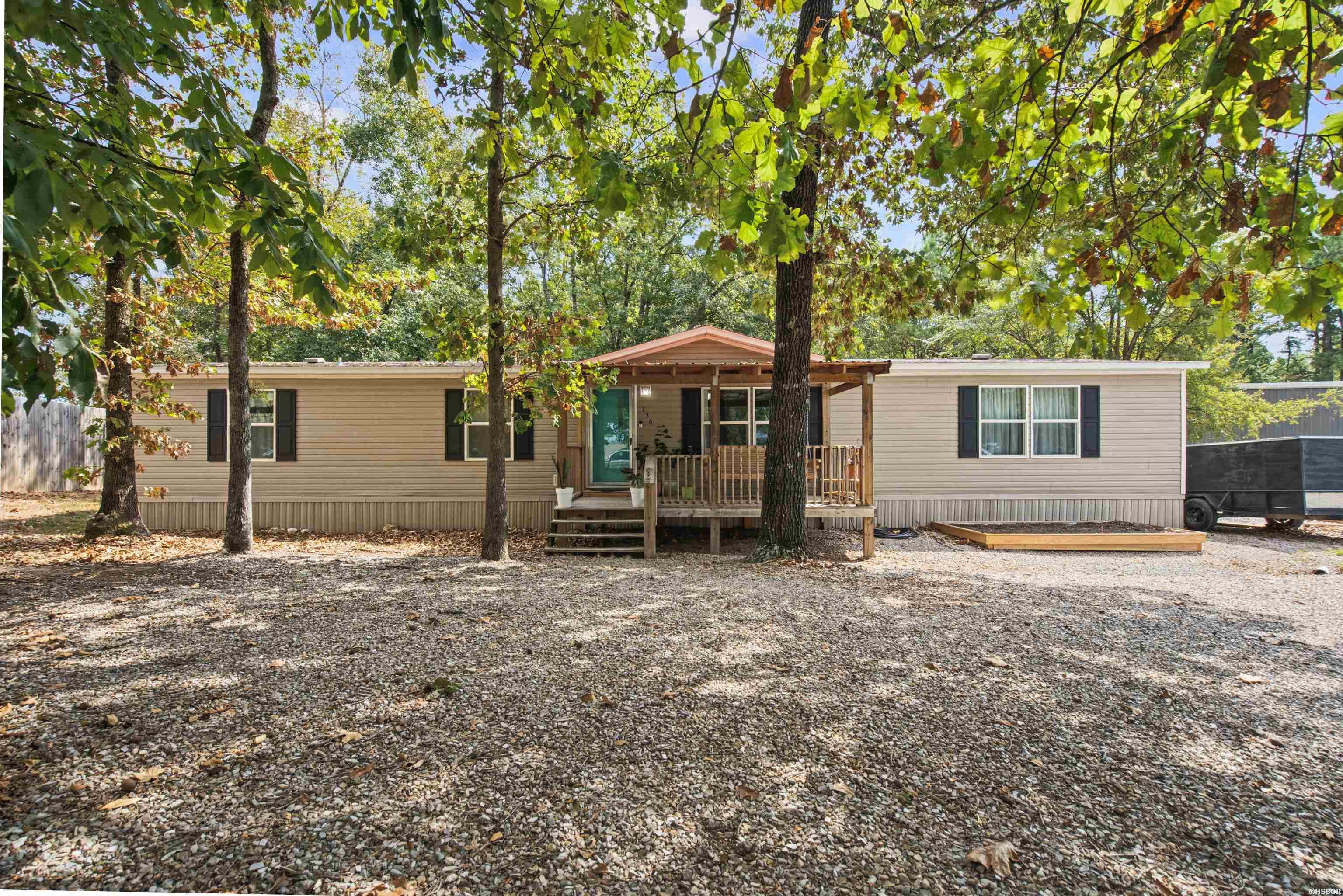 136 Grace Lane Property Photo 1