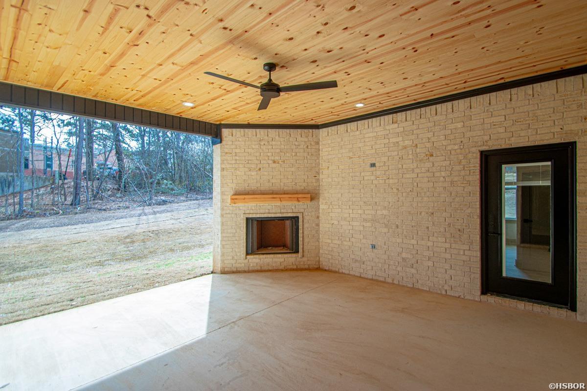 335 Arlington Park Drive Property Photo 37