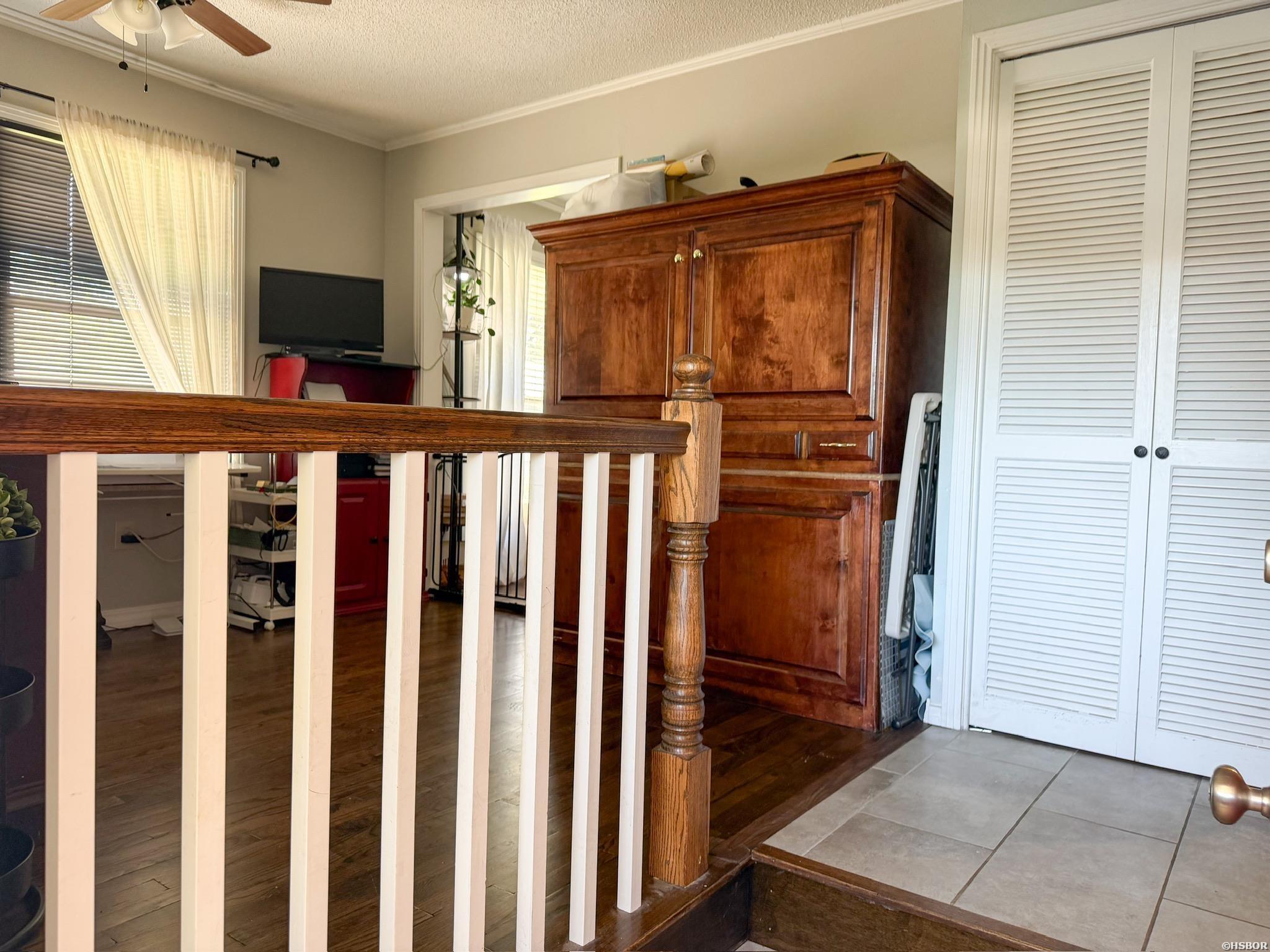 1302 Walnut Street Property Photo 11