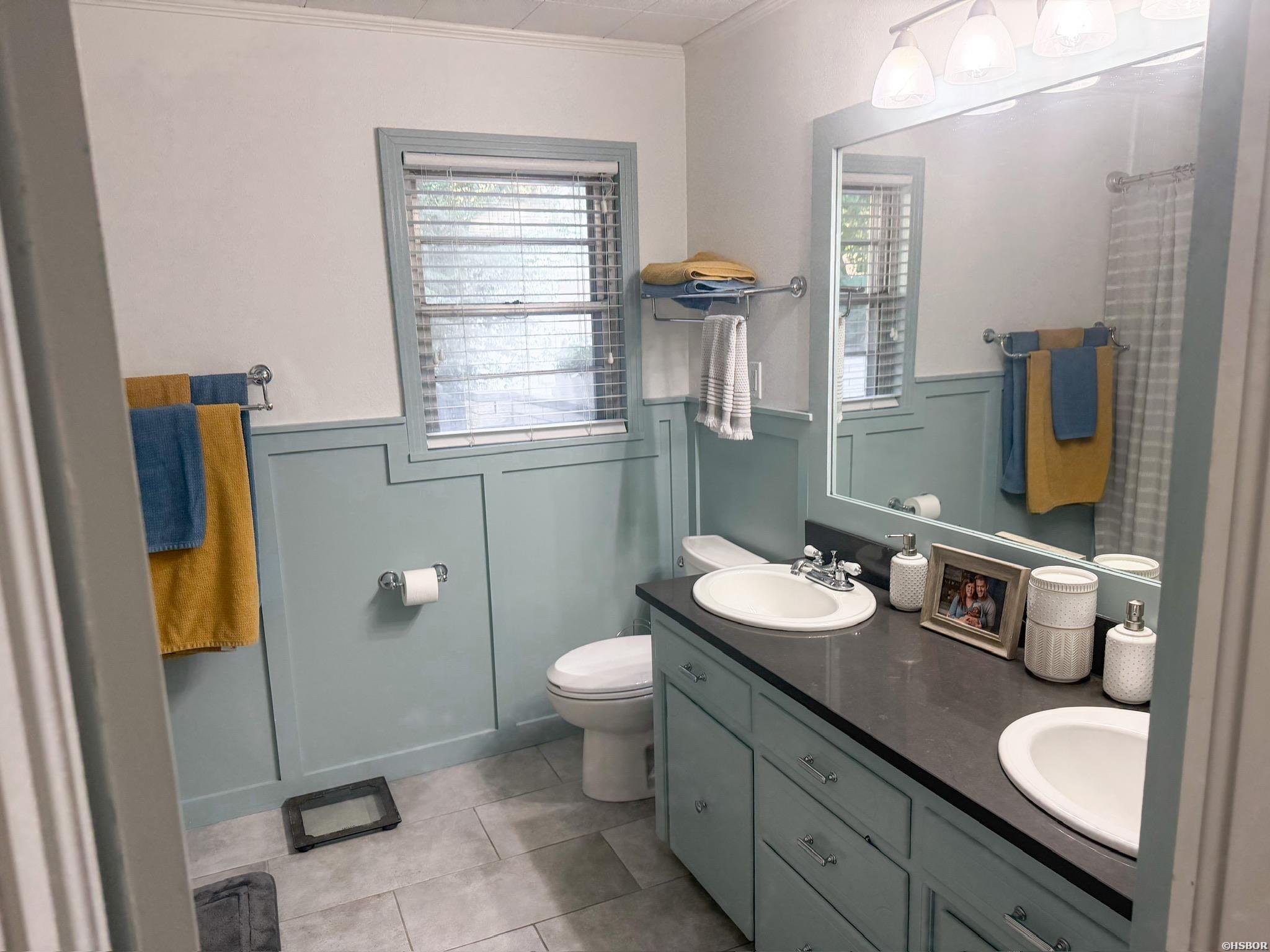 1302 Walnut Street Property Photo 16