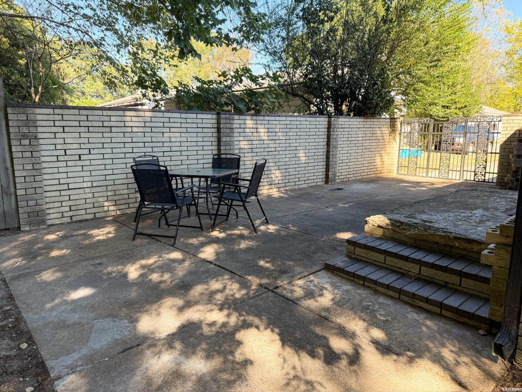 1302 Walnut Street Property Photo 22