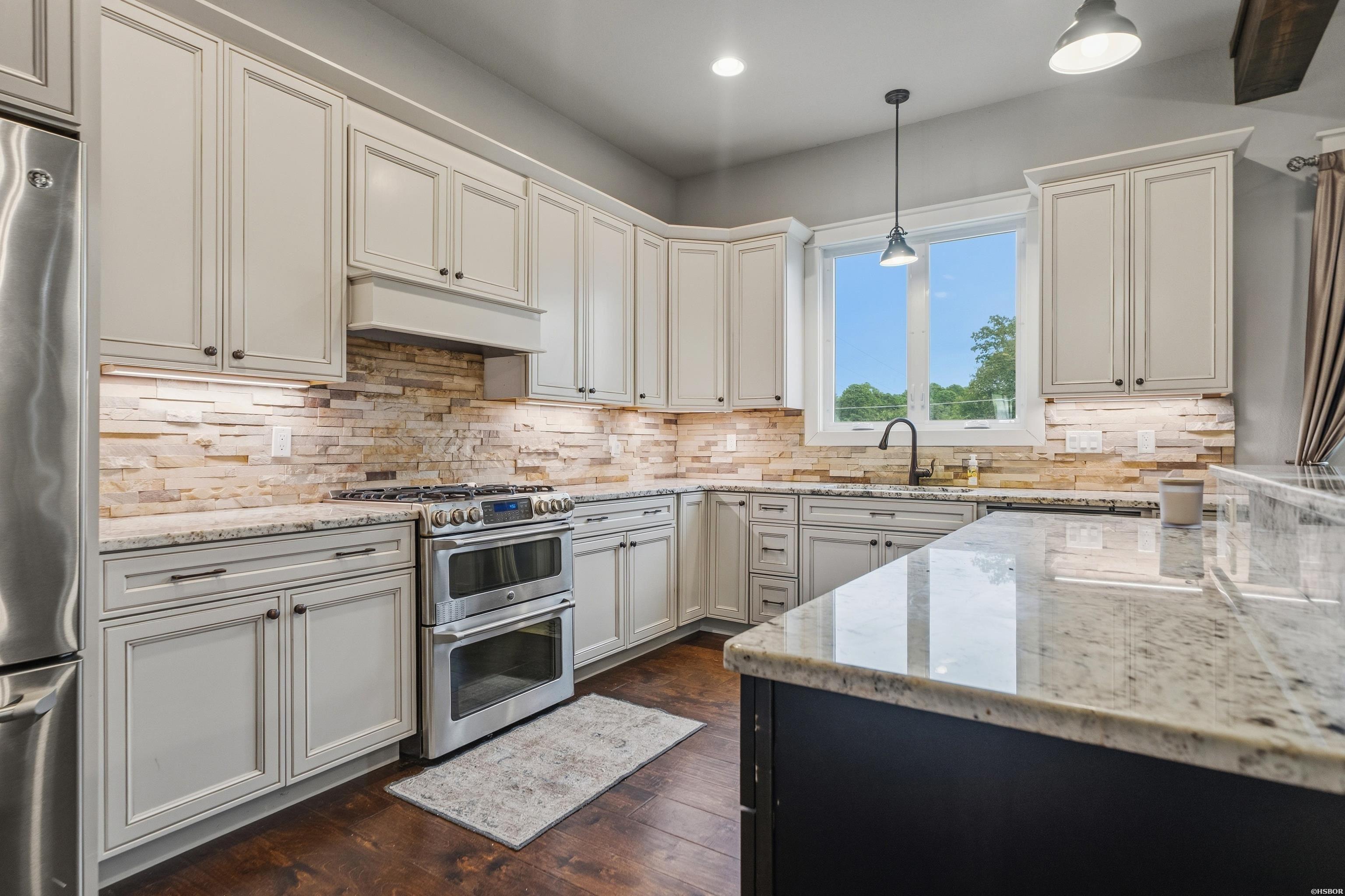 620 Grand Point Property Photo 16