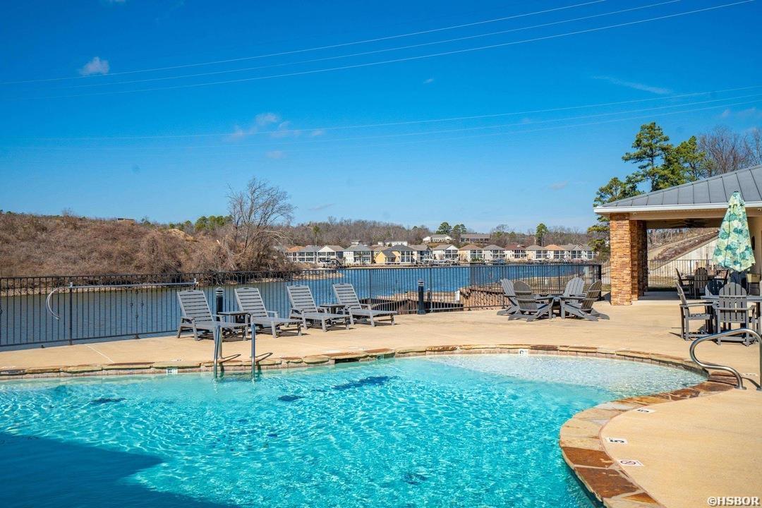 620 Grand Point Property Photo 44