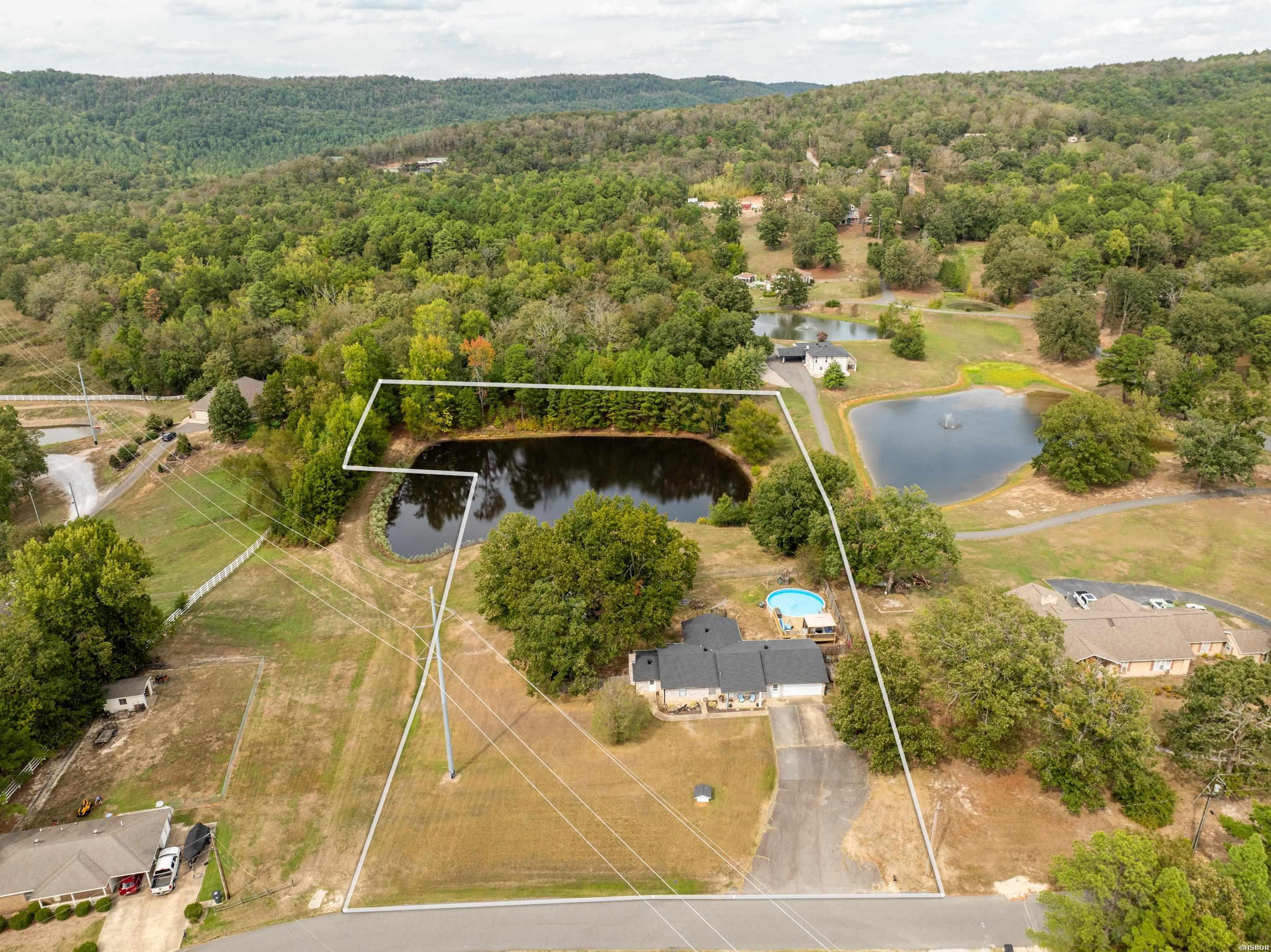 301 Bratton Drive Property Photo 1