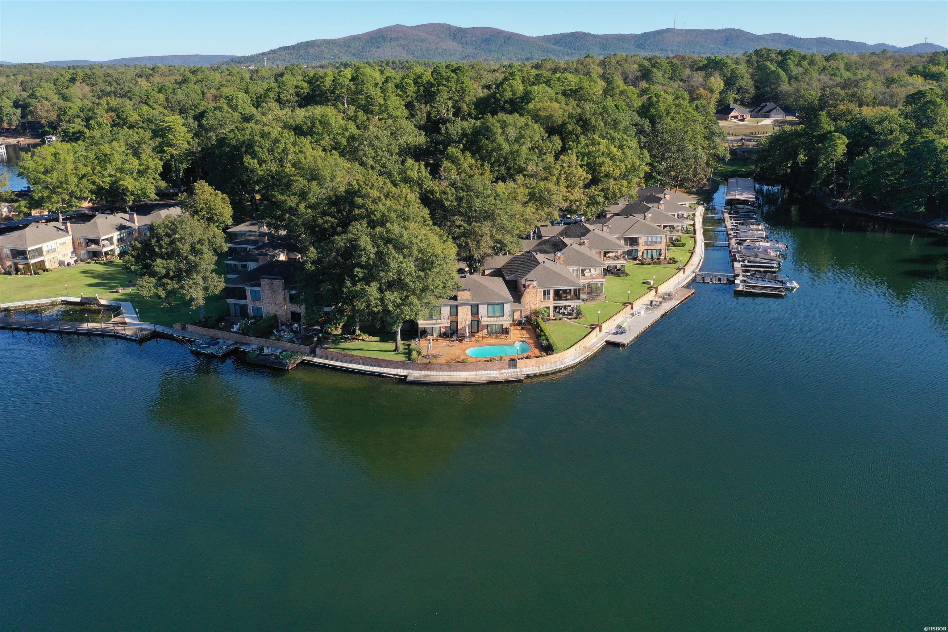 1201 Lakeshore Property Photo 1