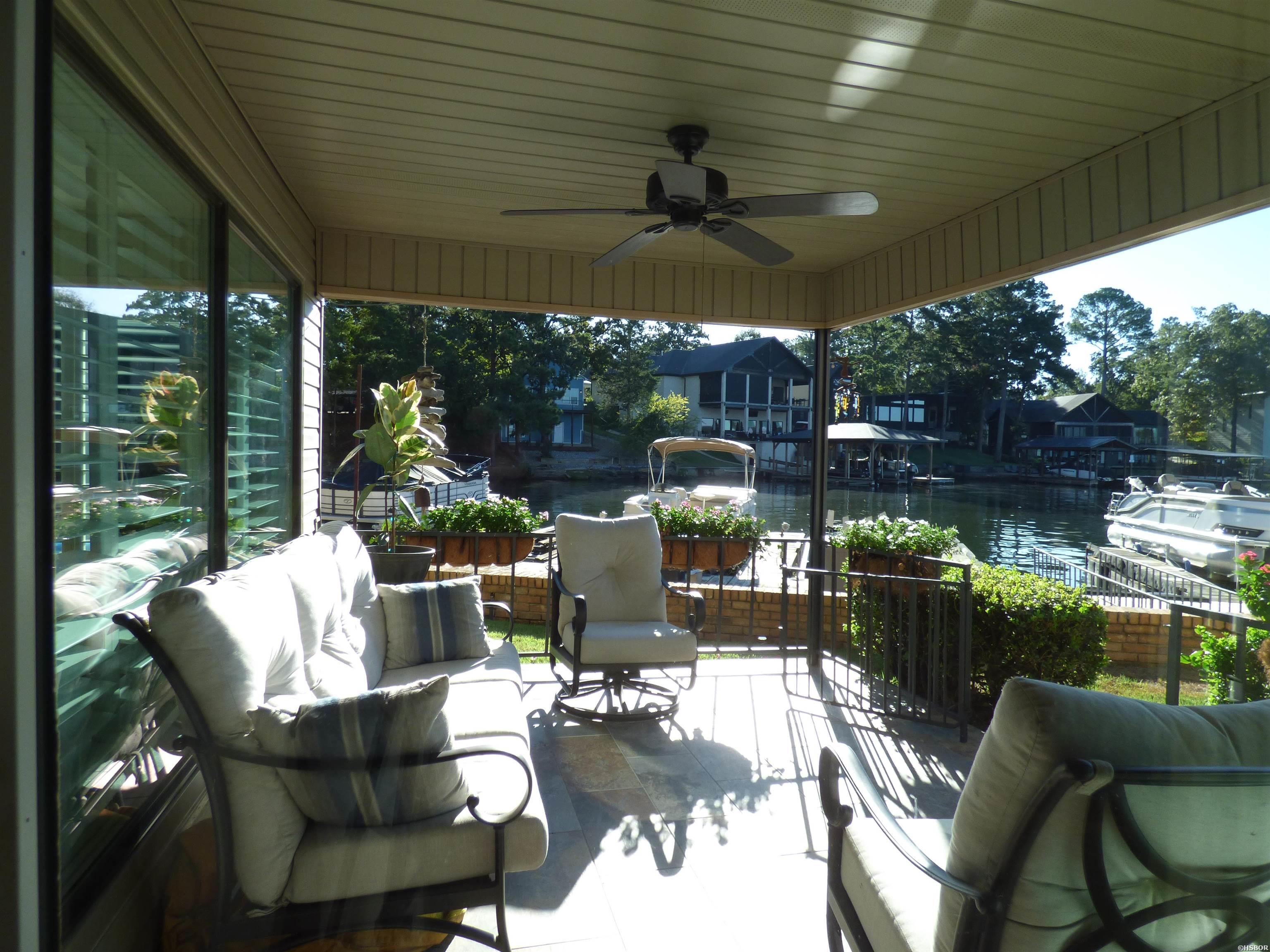 1201 Lakeshore Property Photo 14