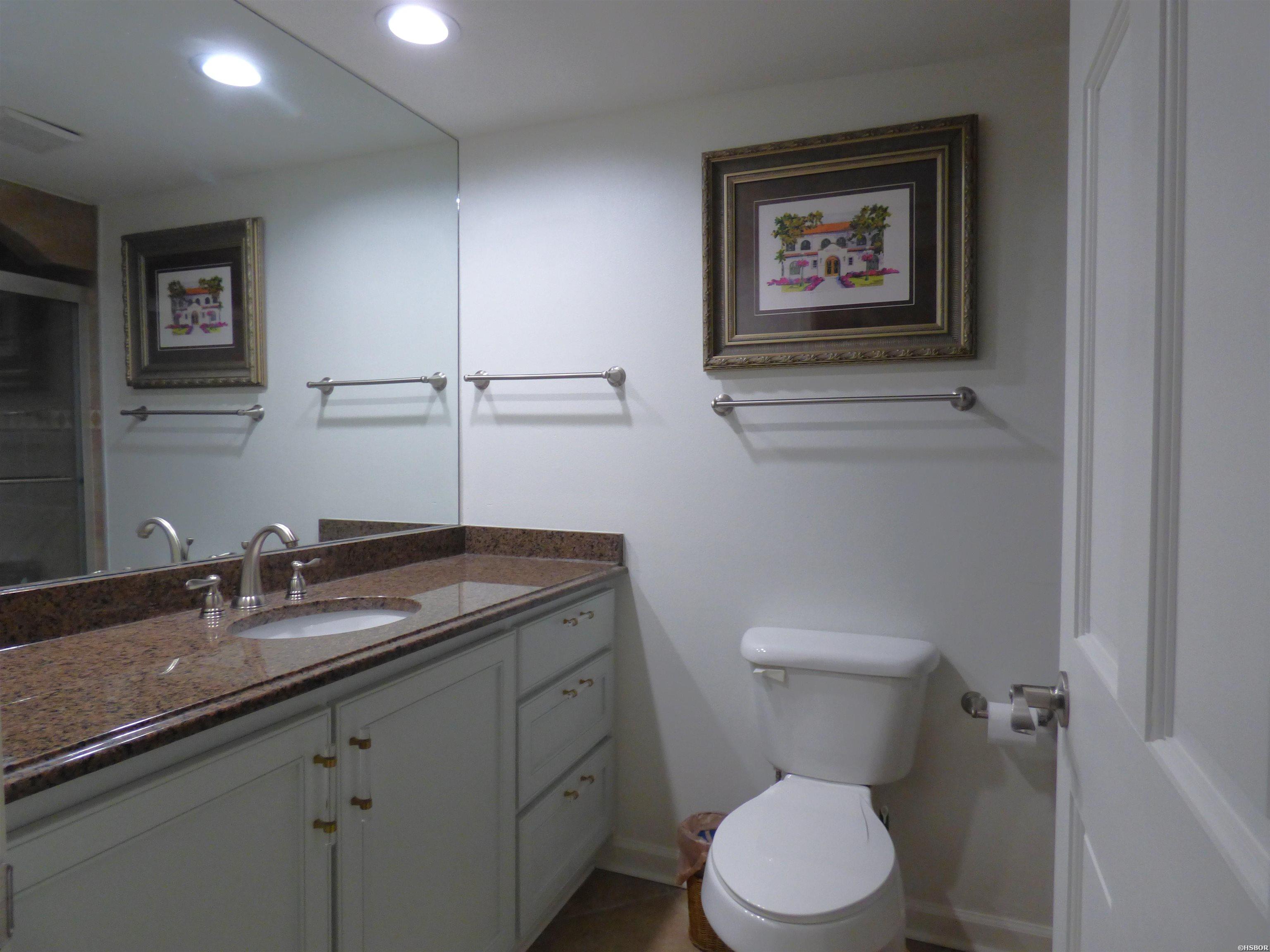 1201 Lakeshore Property Photo 18