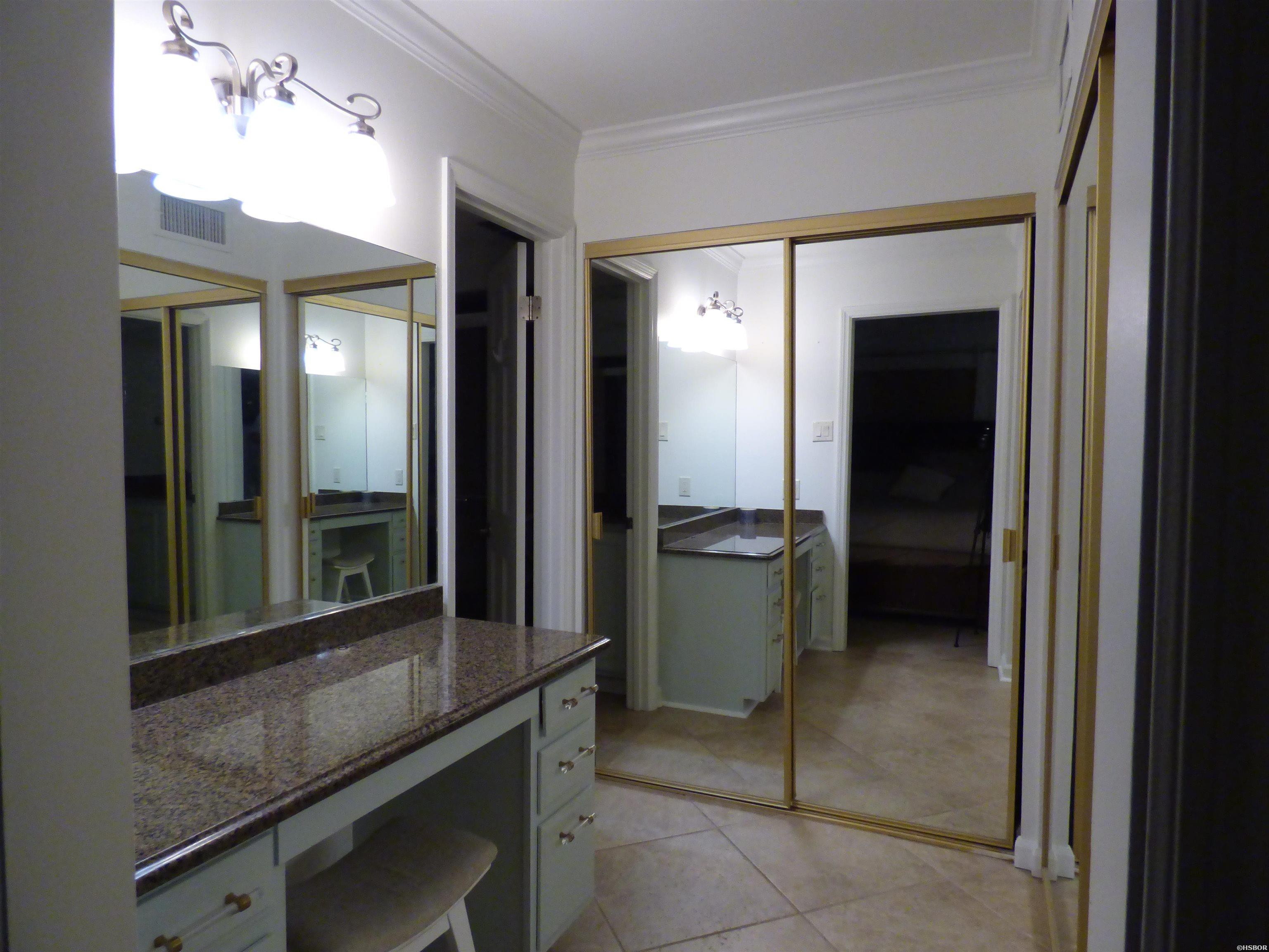 1201 Lakeshore Property Photo 21