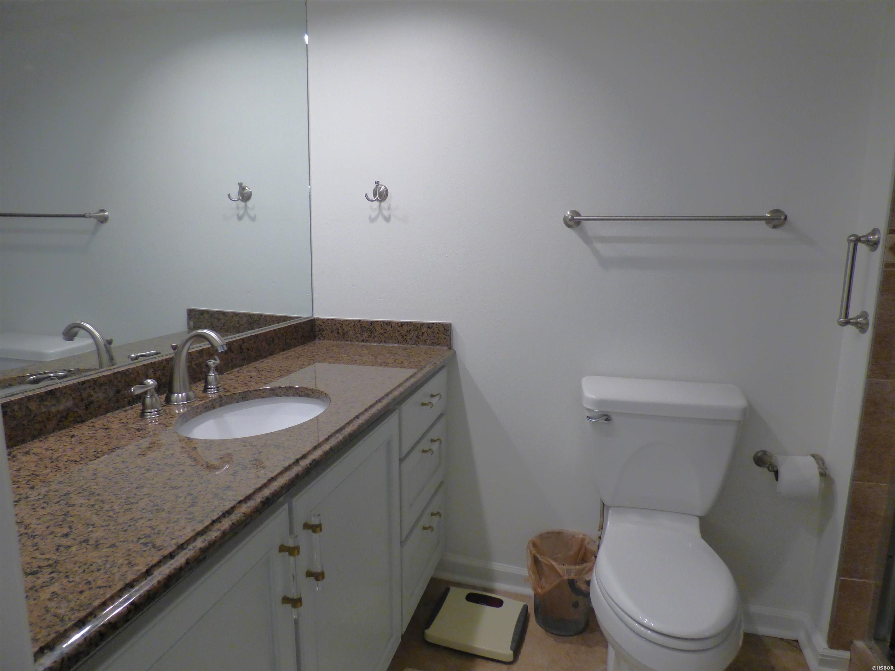 1201 Lakeshore Property Photo 23
