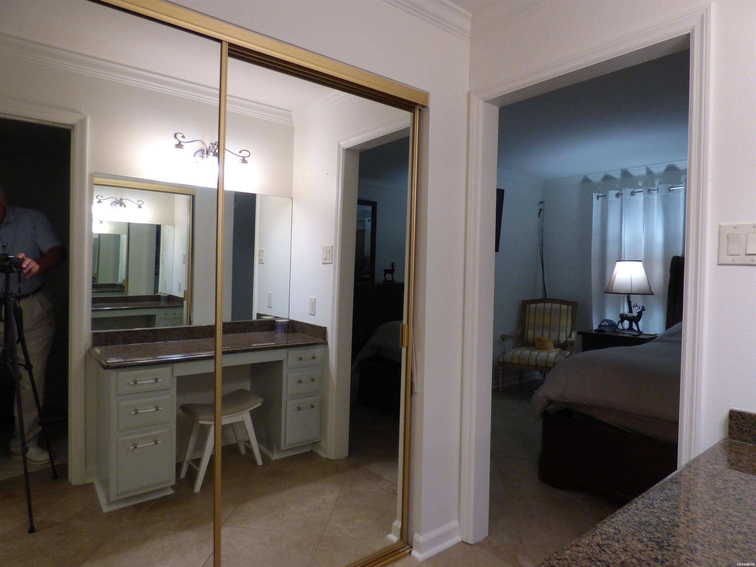1201 Lakeshore Property Photo 25
