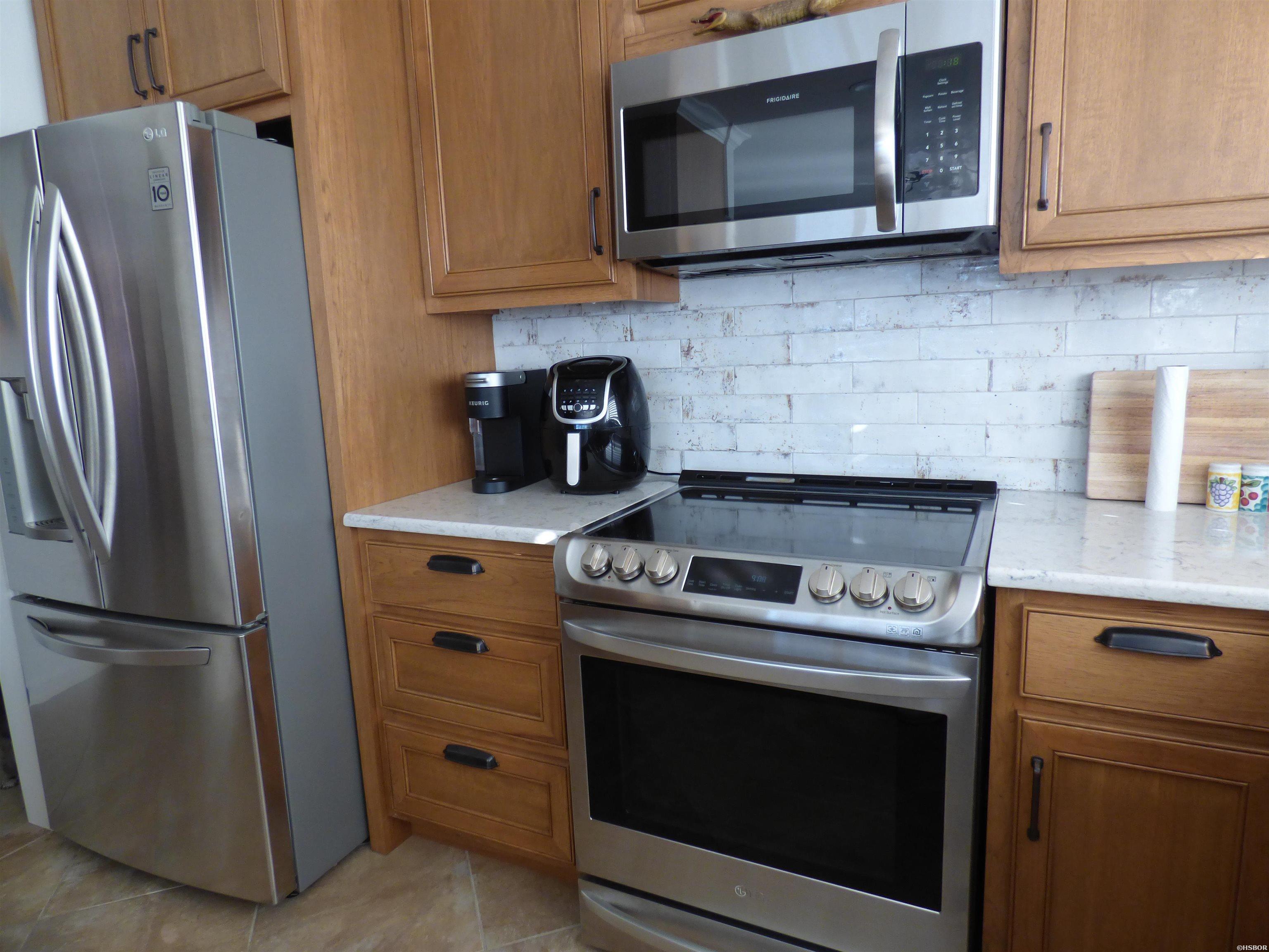 1201 Lakeshore Property Photo 30