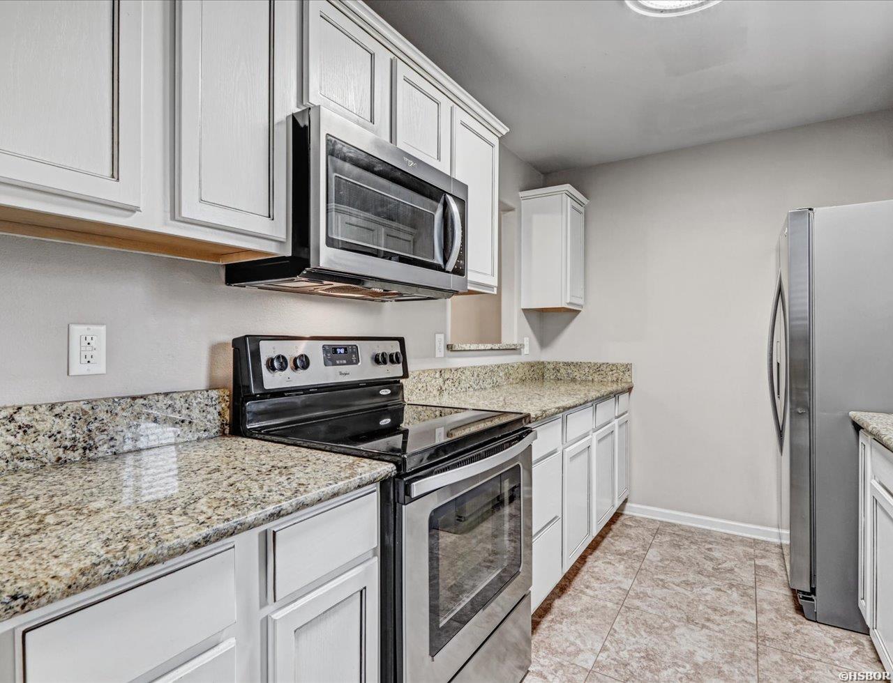 1100 Woodlawn Avenue Property Photo 11