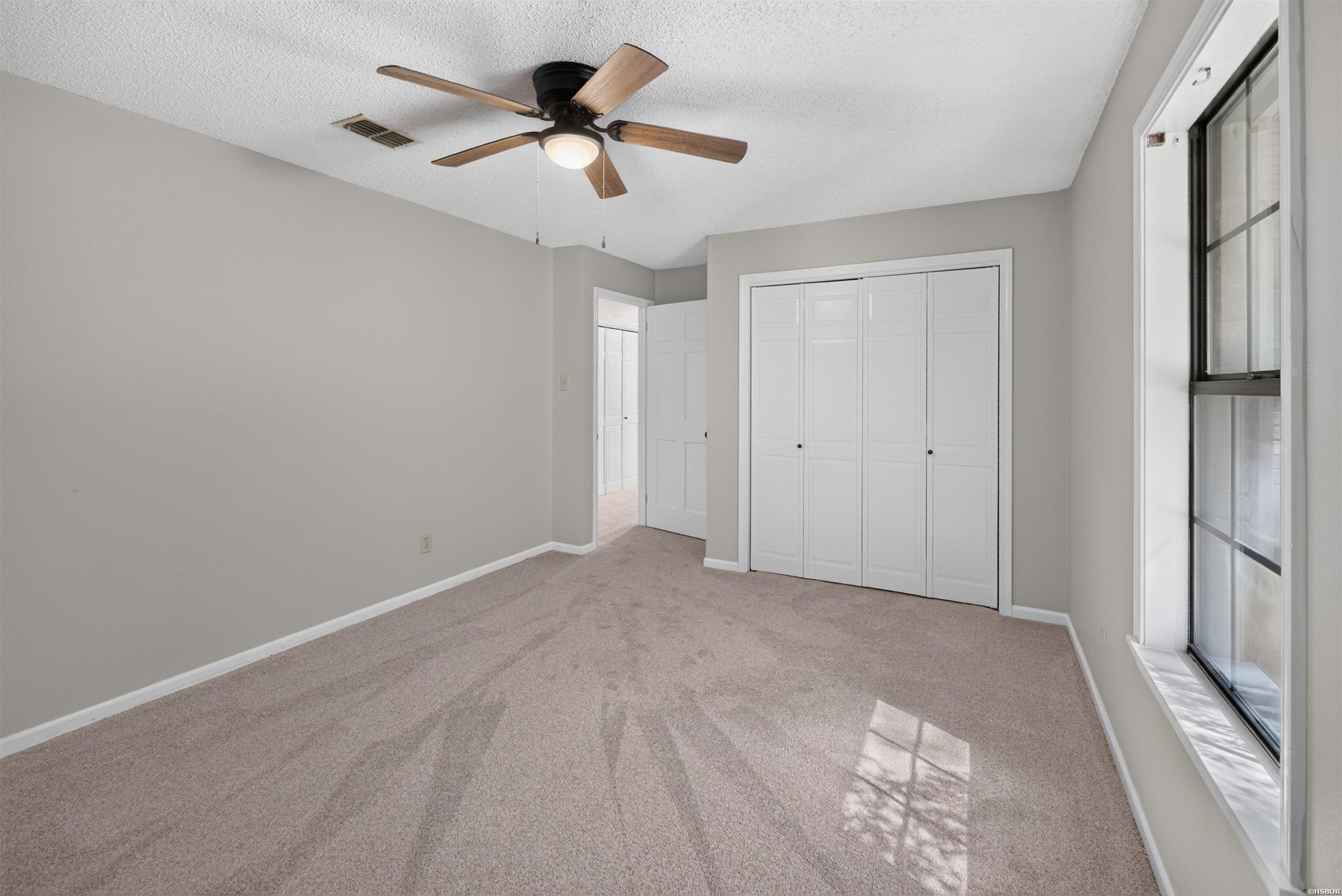 10 Ivy Circle Property Photo 18