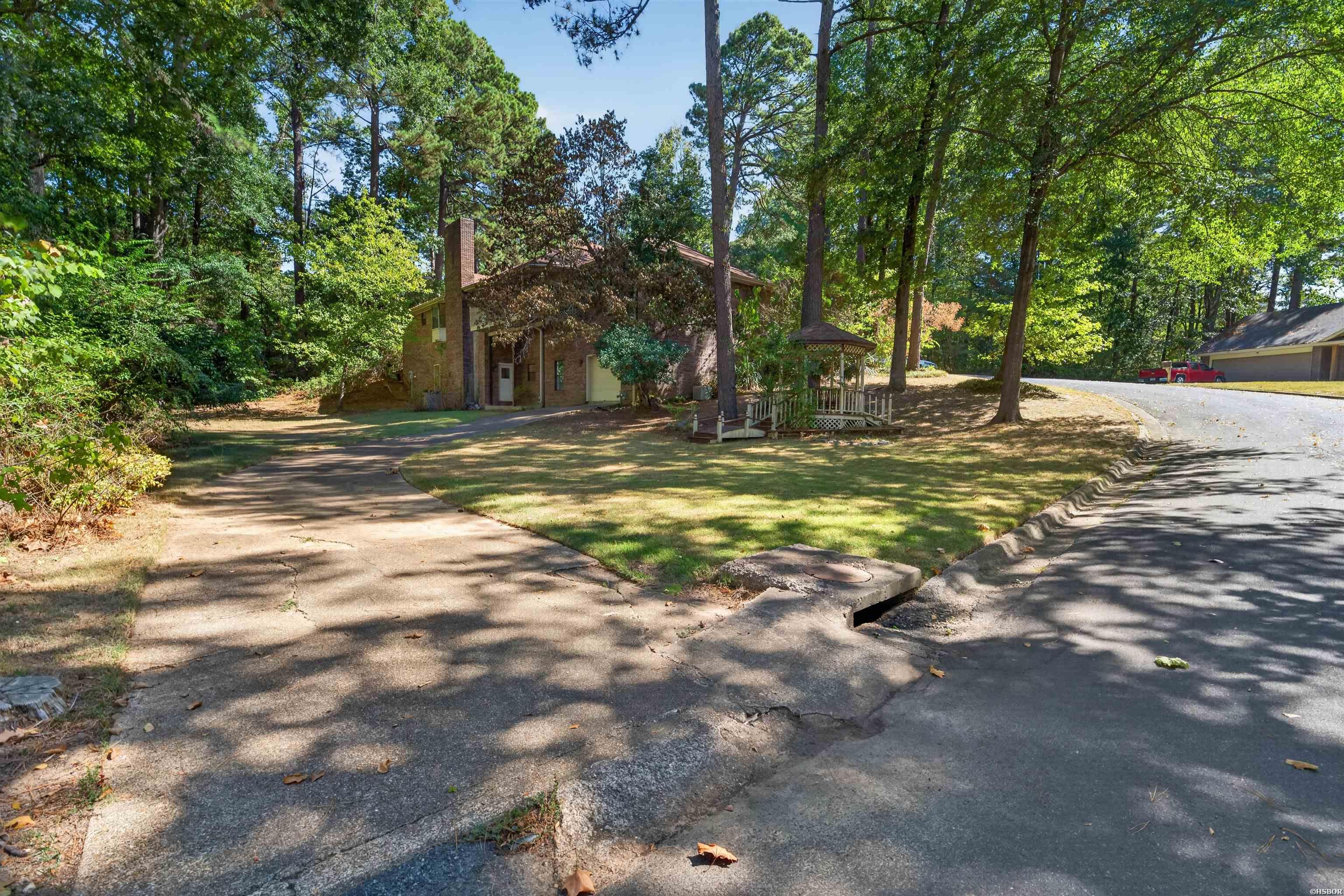 10 Ivy Circle Property Photo 27