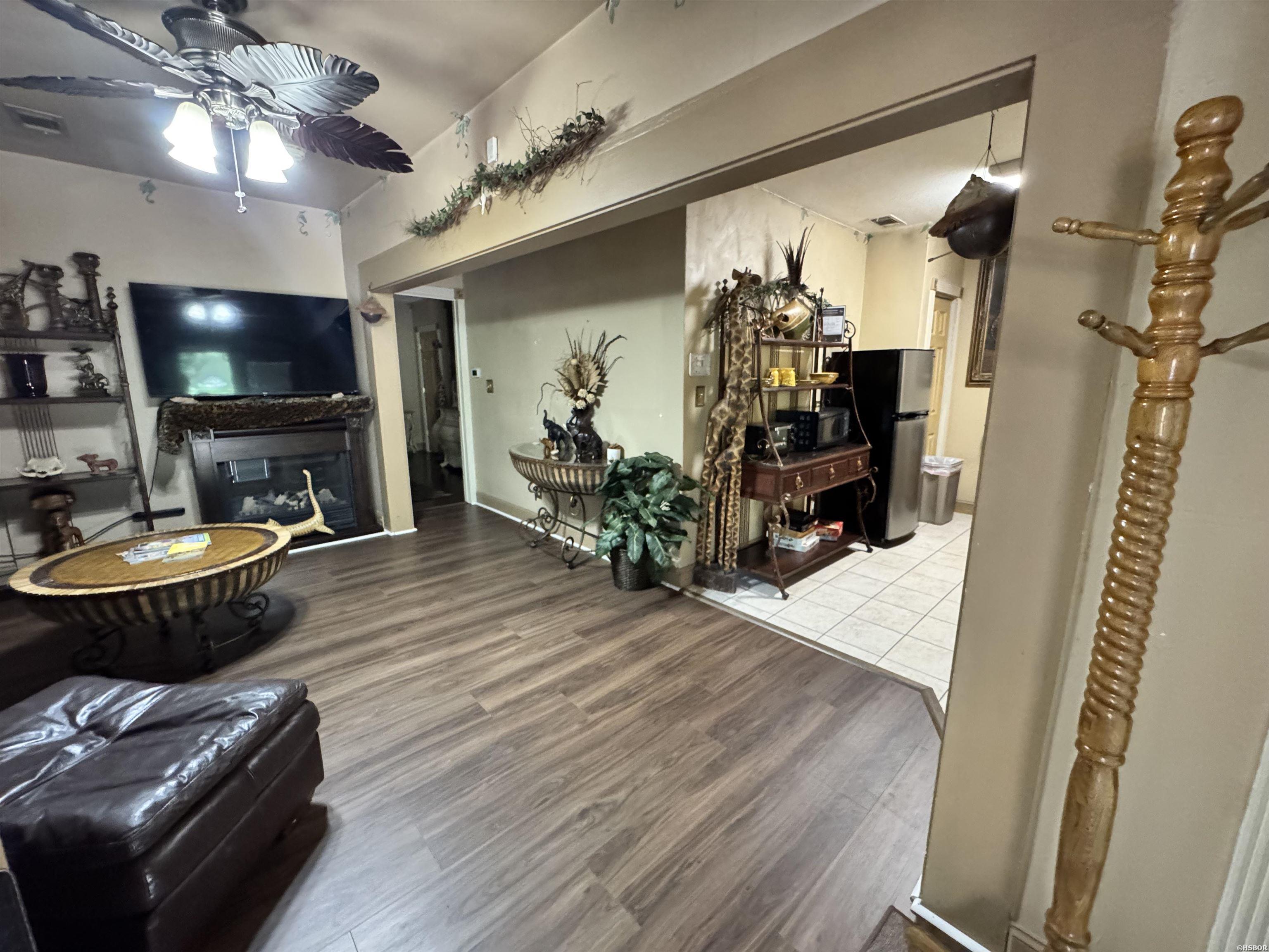 104 Tom Ellsworth Property Photo 2
