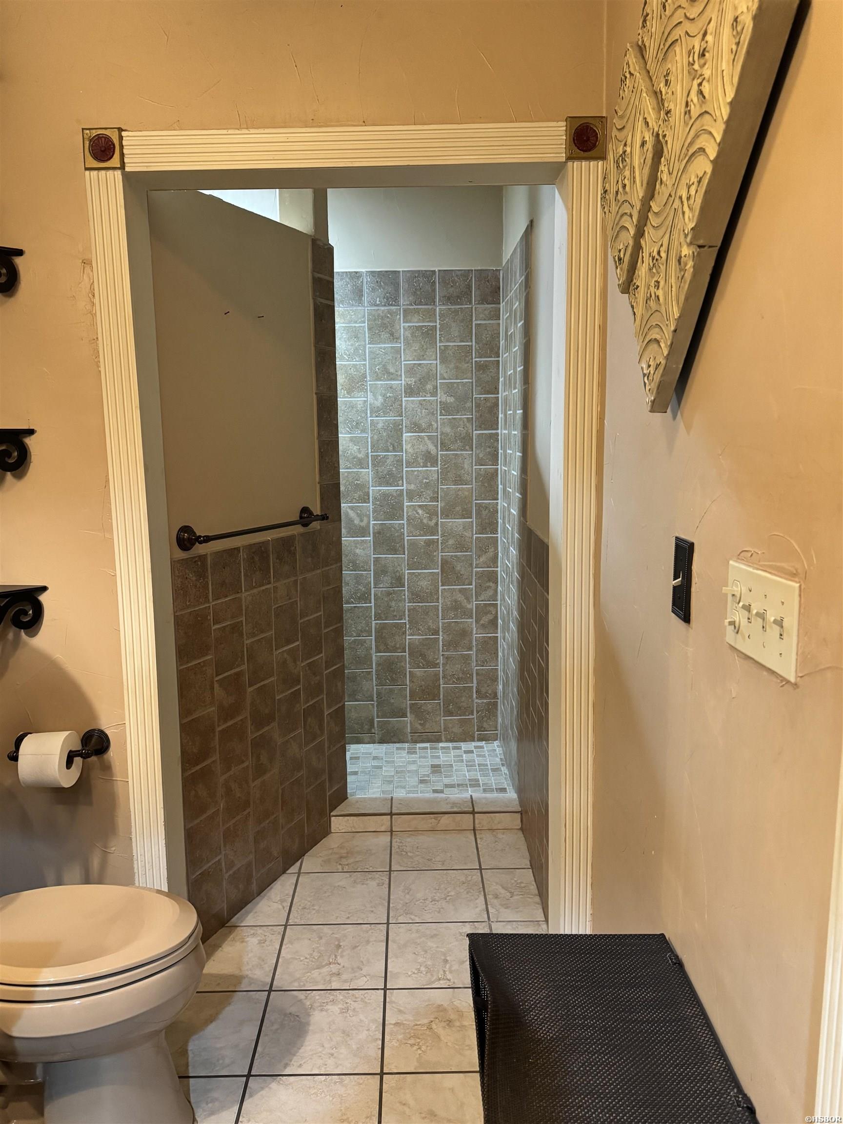 104 Tom Ellsworth Property Photo 19