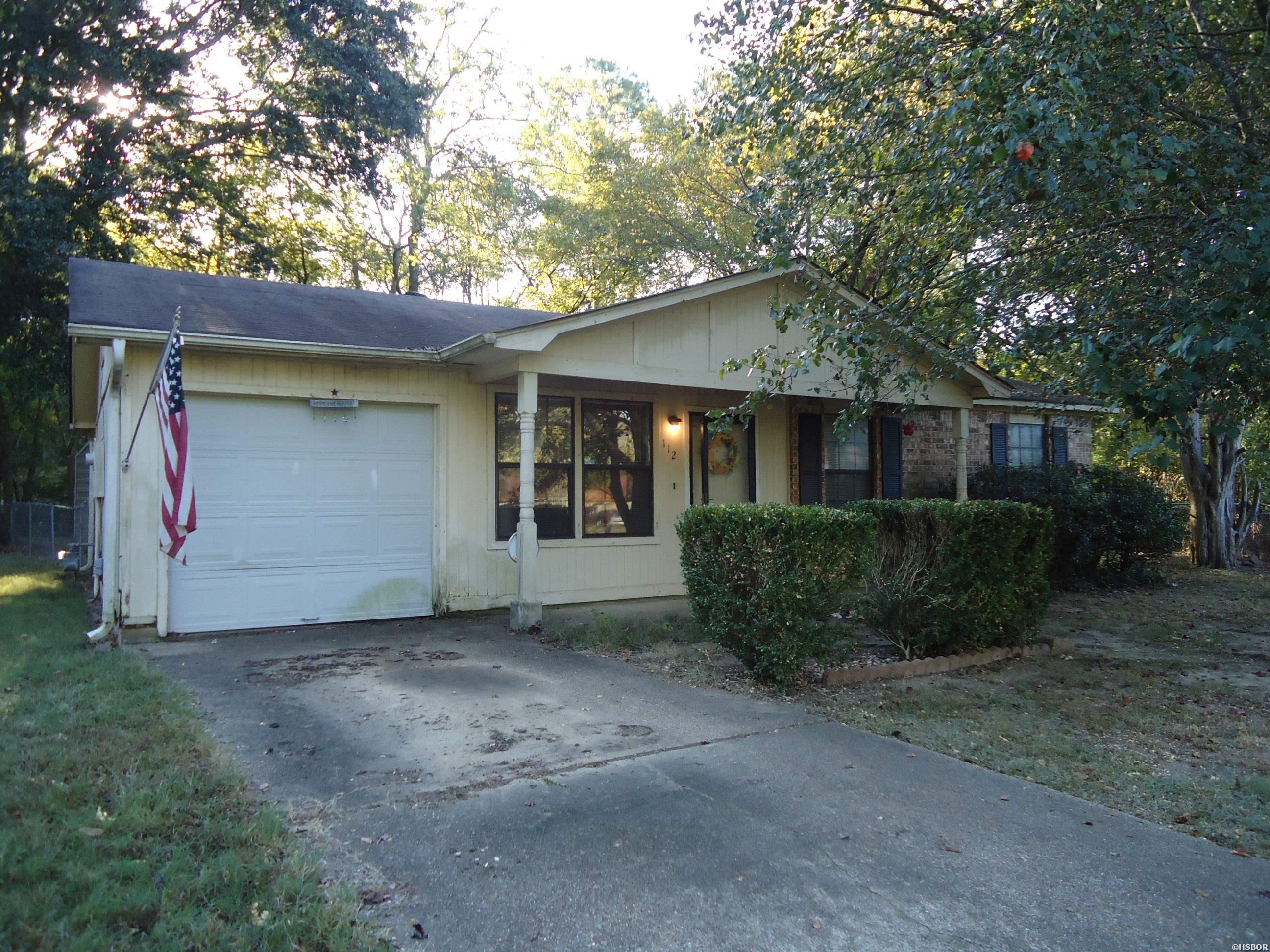112 Benttree Court Property Photo 2