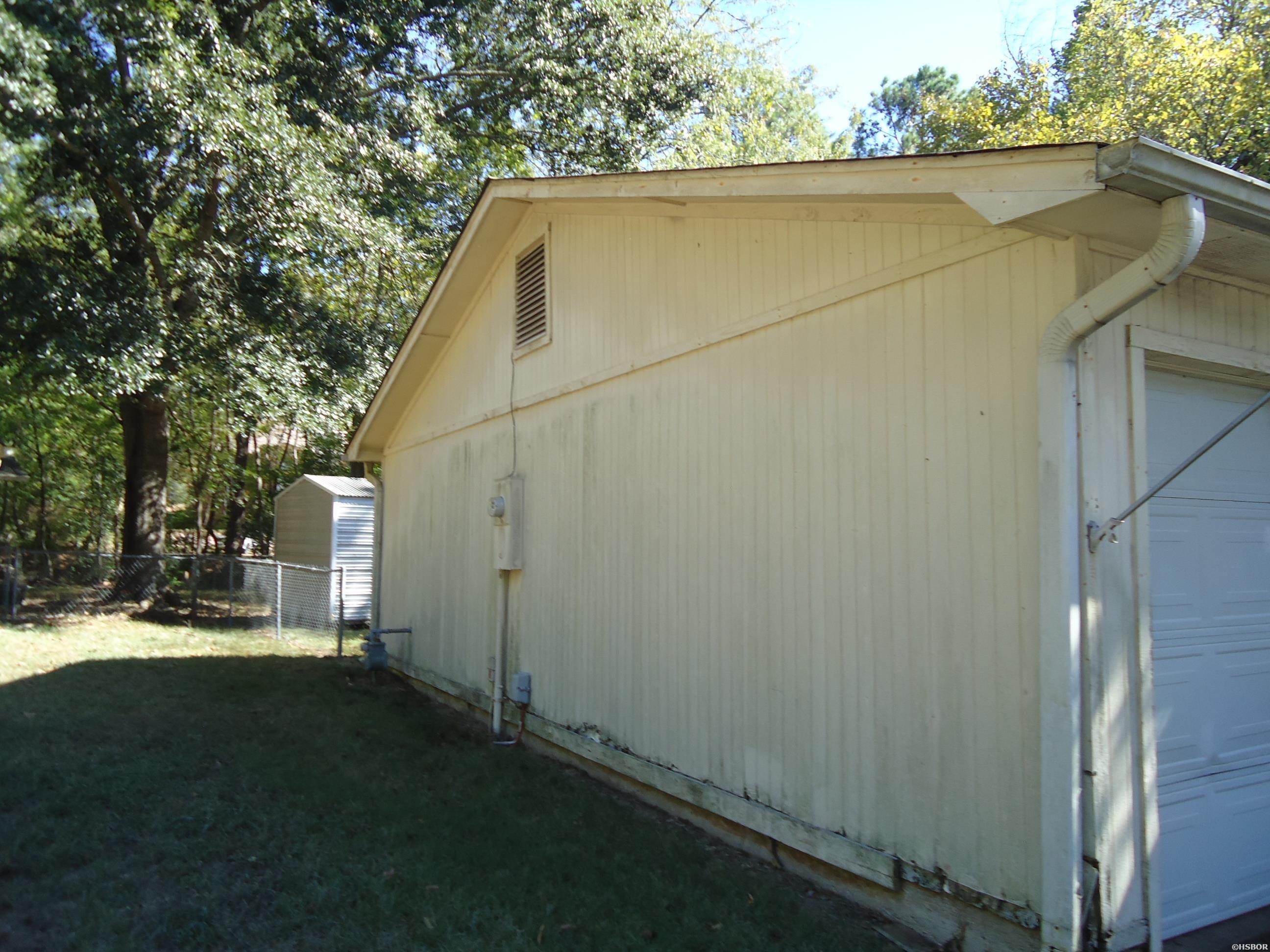 112 Benttree Court Property Photo 10