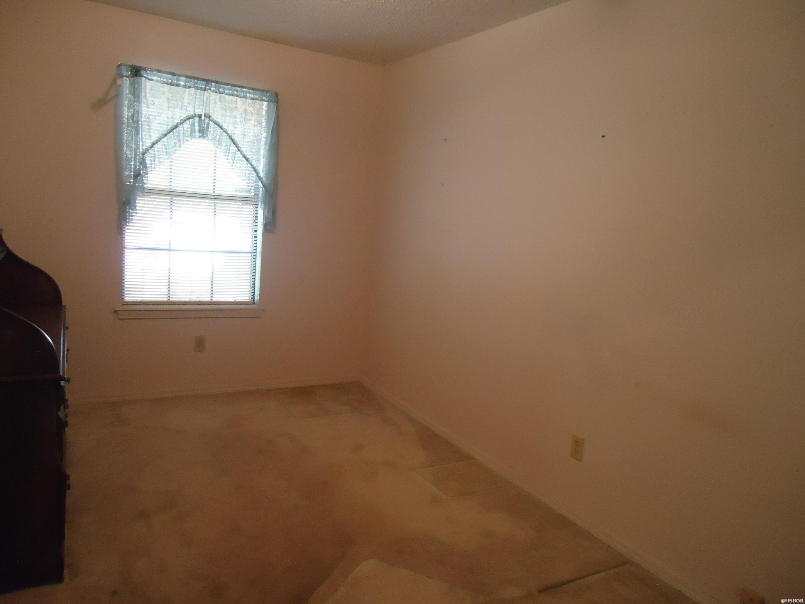 112 Benttree Court Property Photo 28