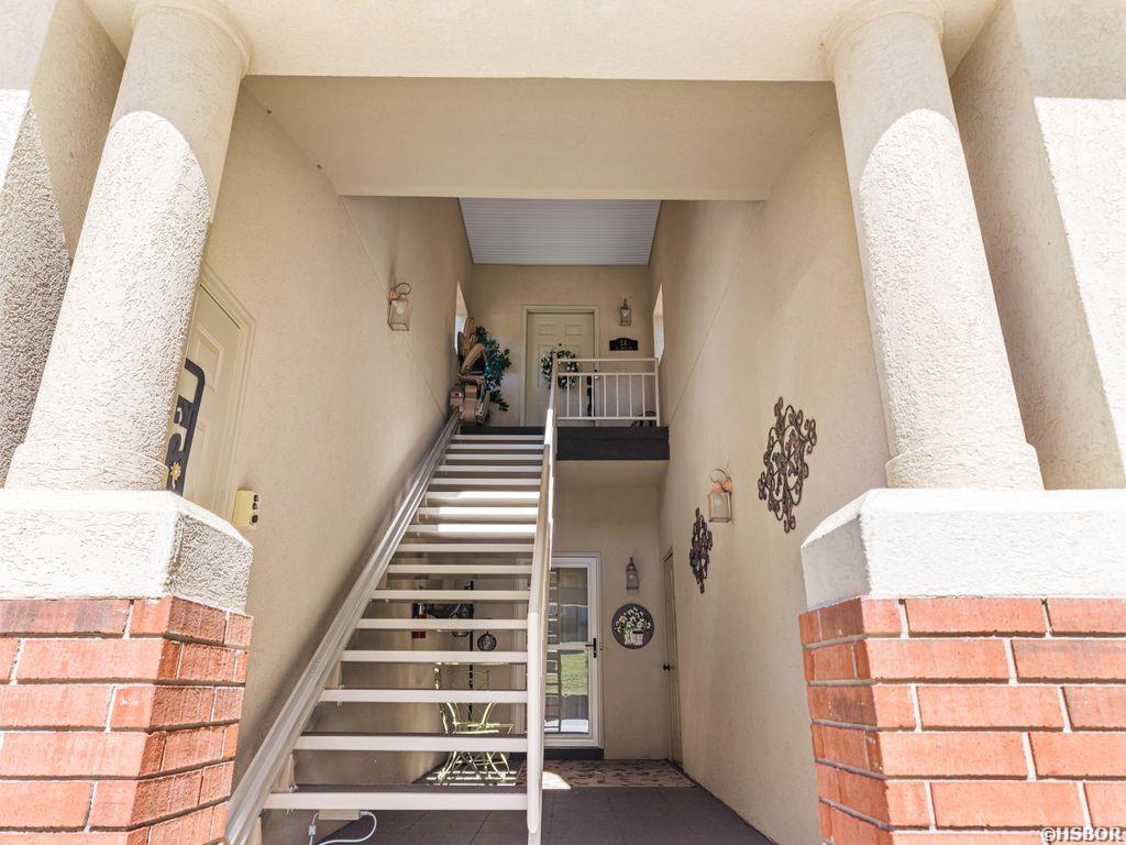 518 Amity Property Photo 6