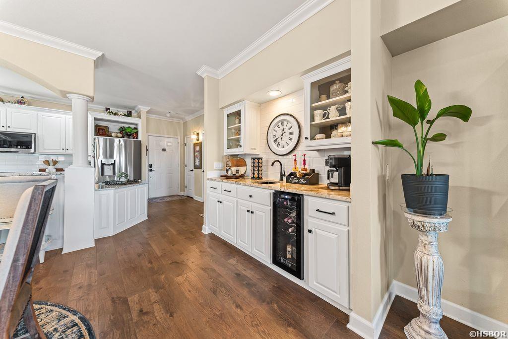 518 Amity Property Photo 19