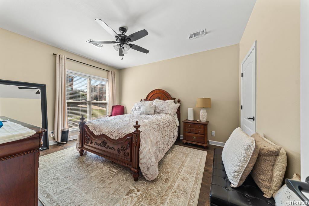 518 Amity Property Photo 21