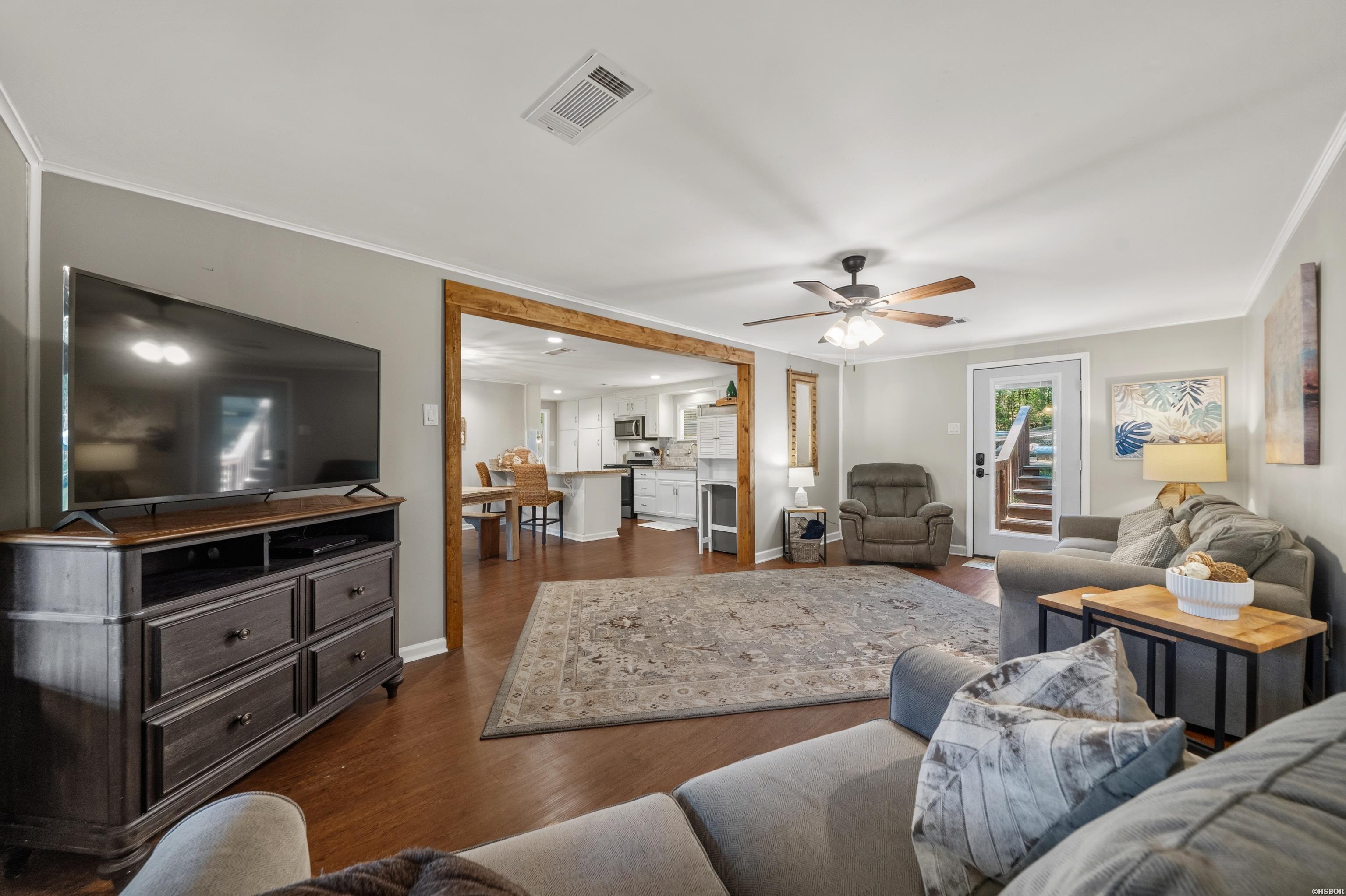 148 Mcdonald Loop Property Photo 8