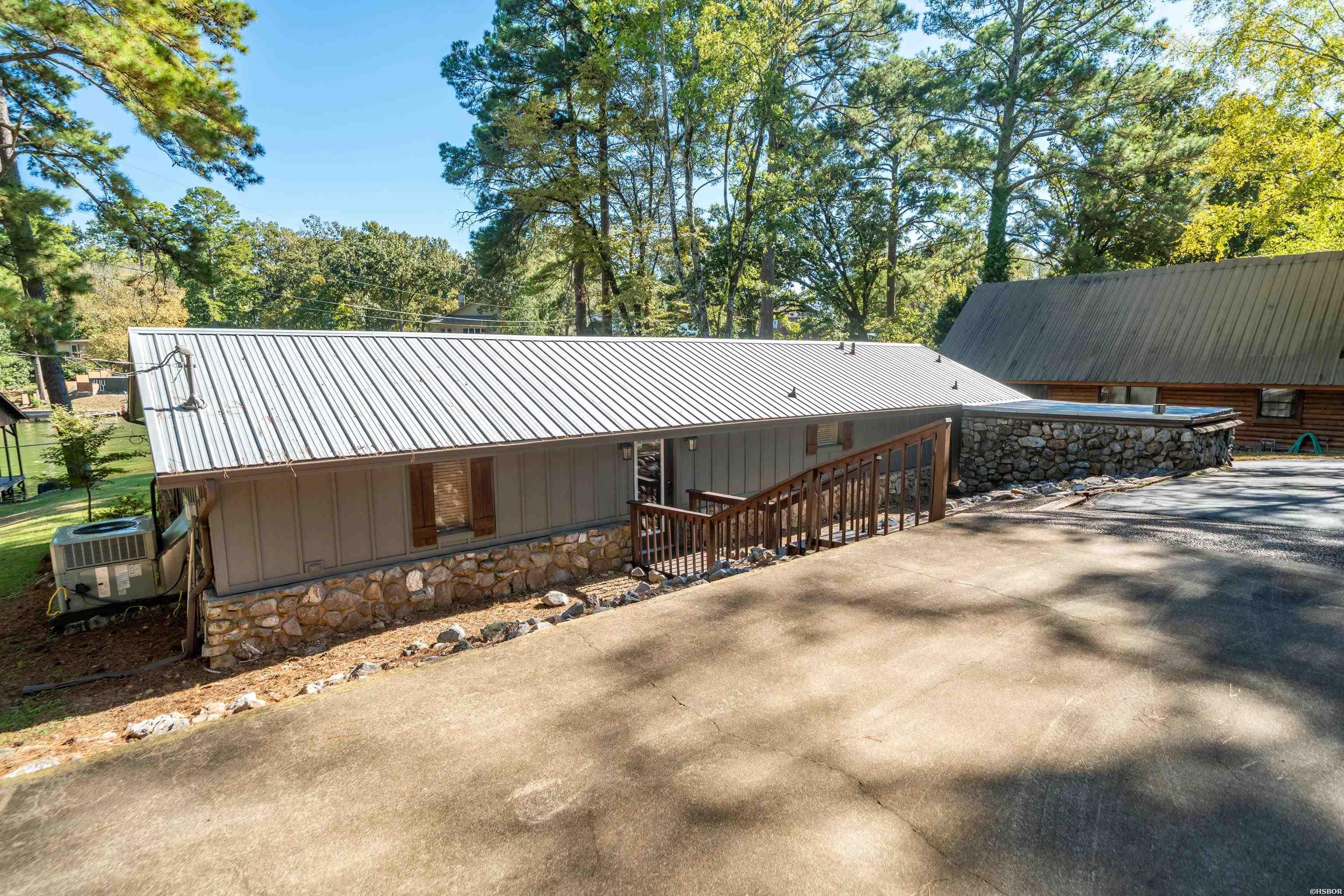 148 Mcdonald Loop Property Photo 45