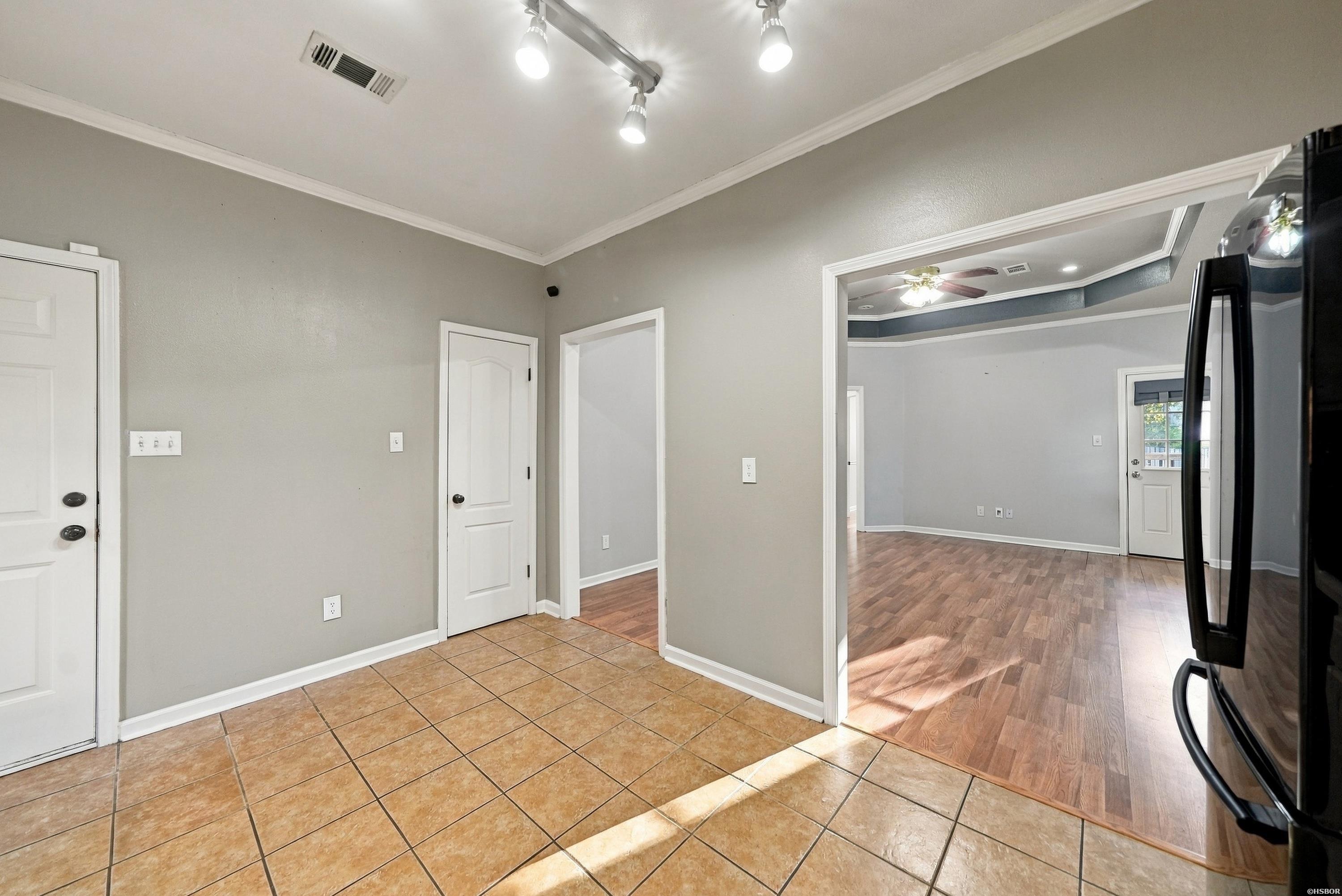 2201 Wilson Road Property Photo 10