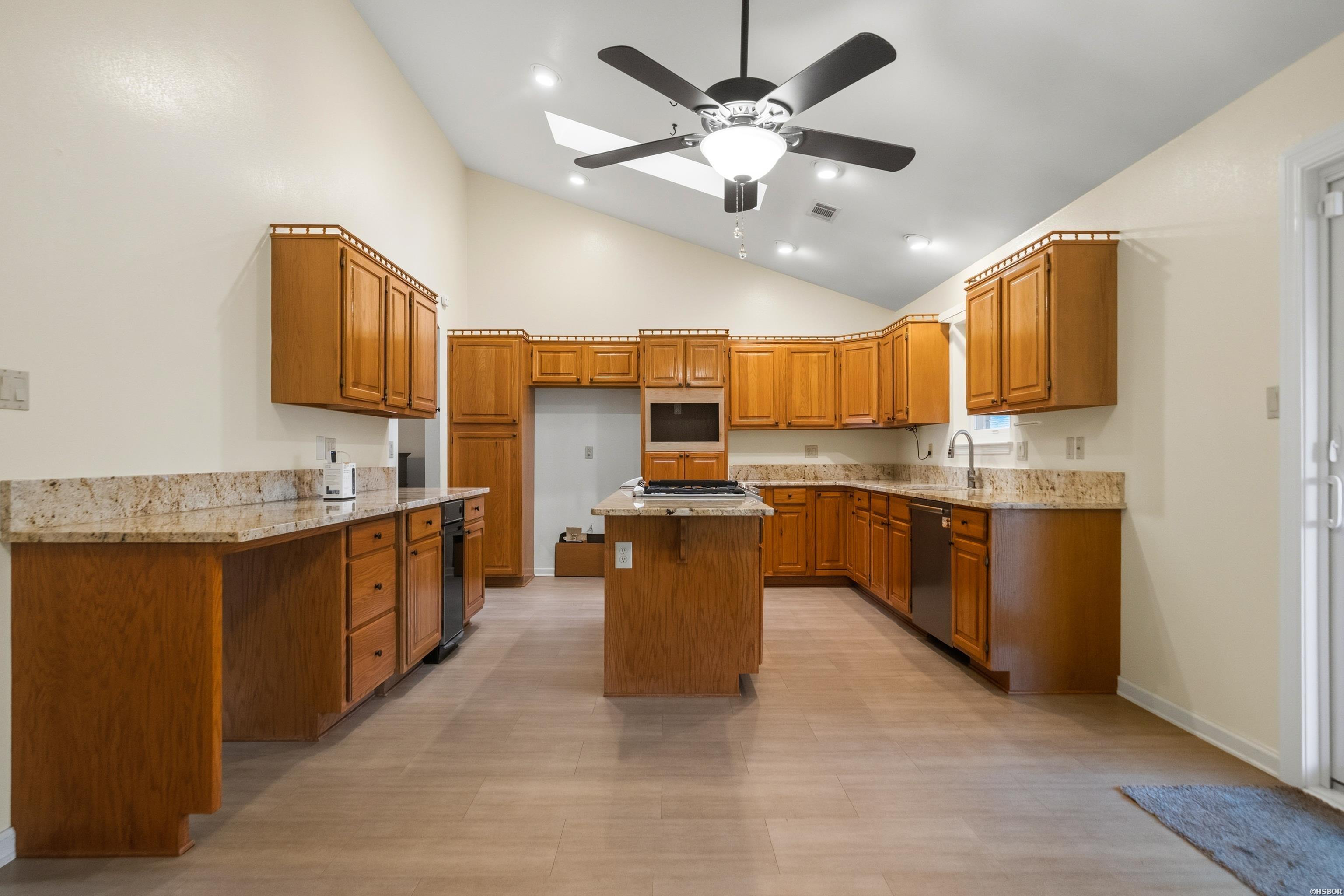146 Forest View Property Photo 13