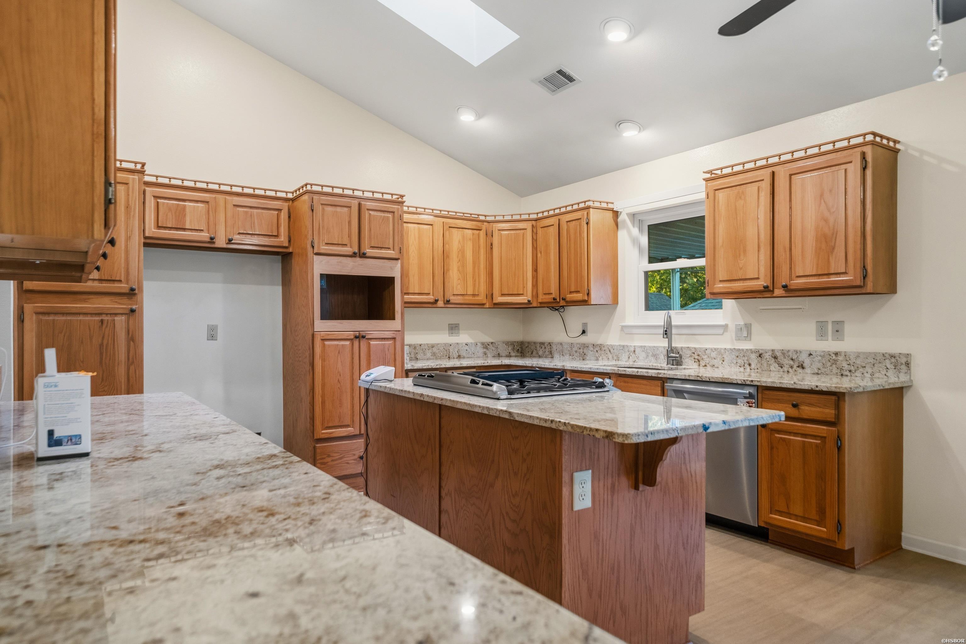 146 Forest View Property Photo 16