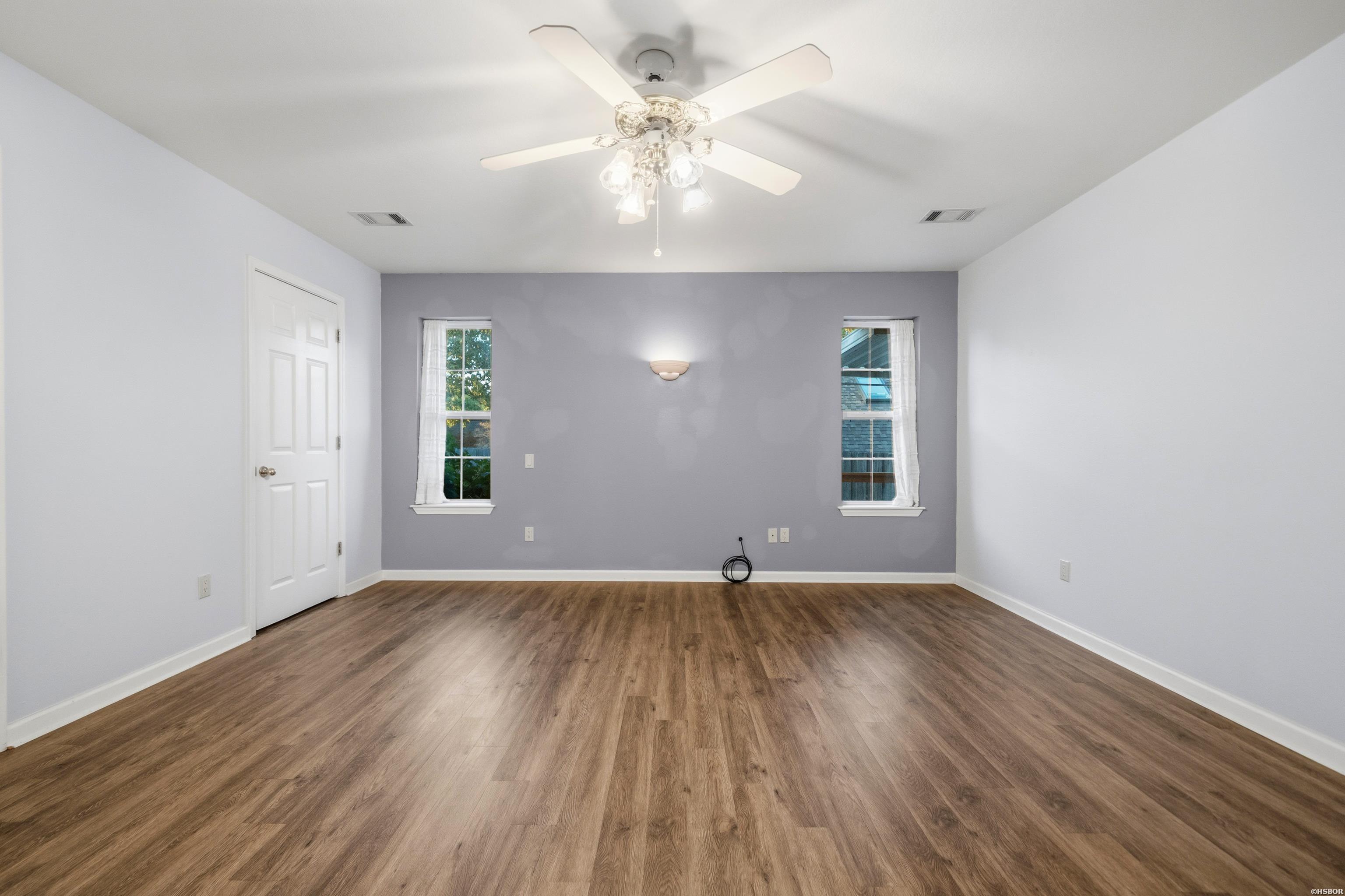 146 Forest View Property Photo 21
